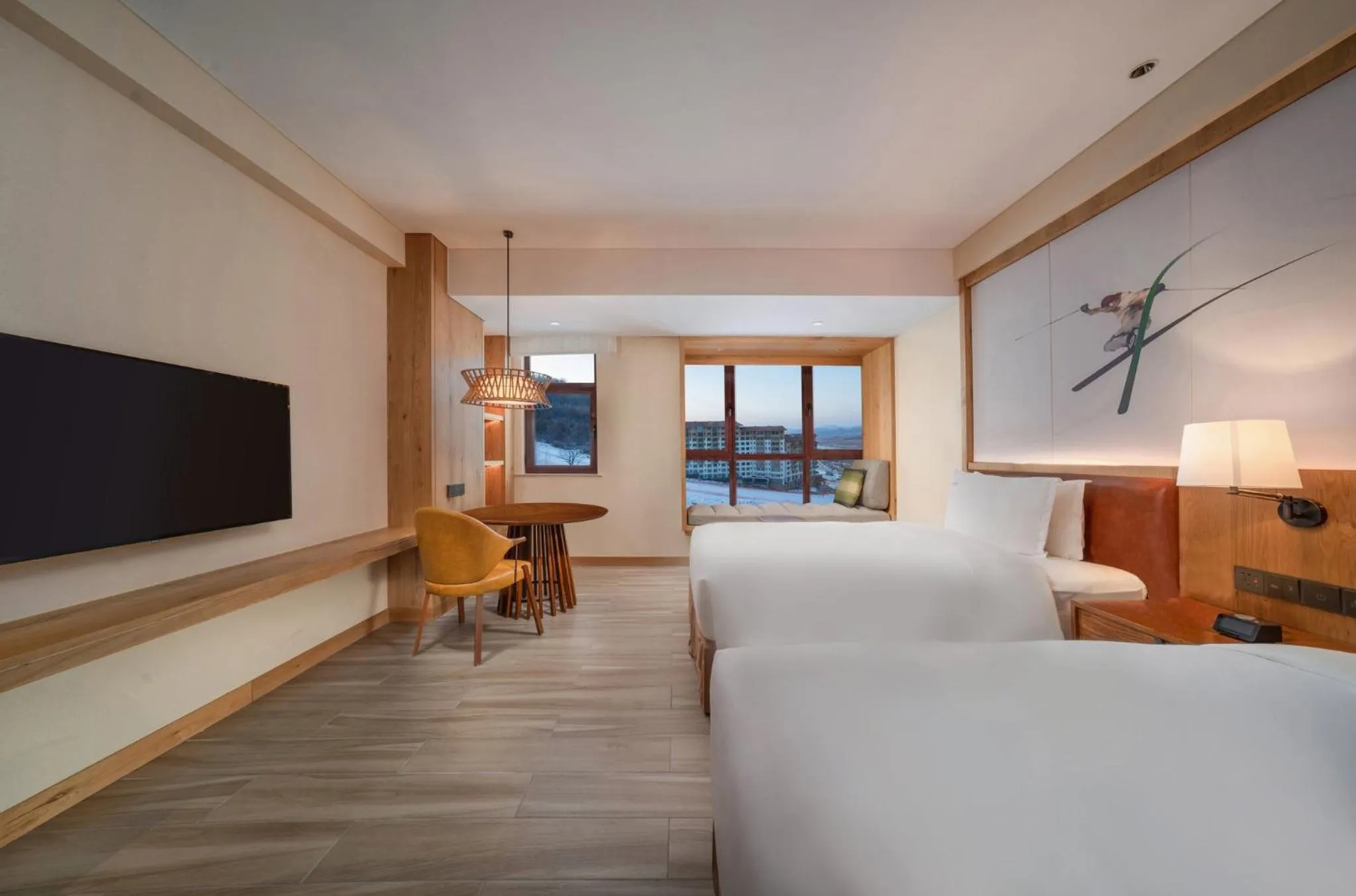 Photo of the whole room, Bed in Holiday Inn Jilin Beidahu by IHG