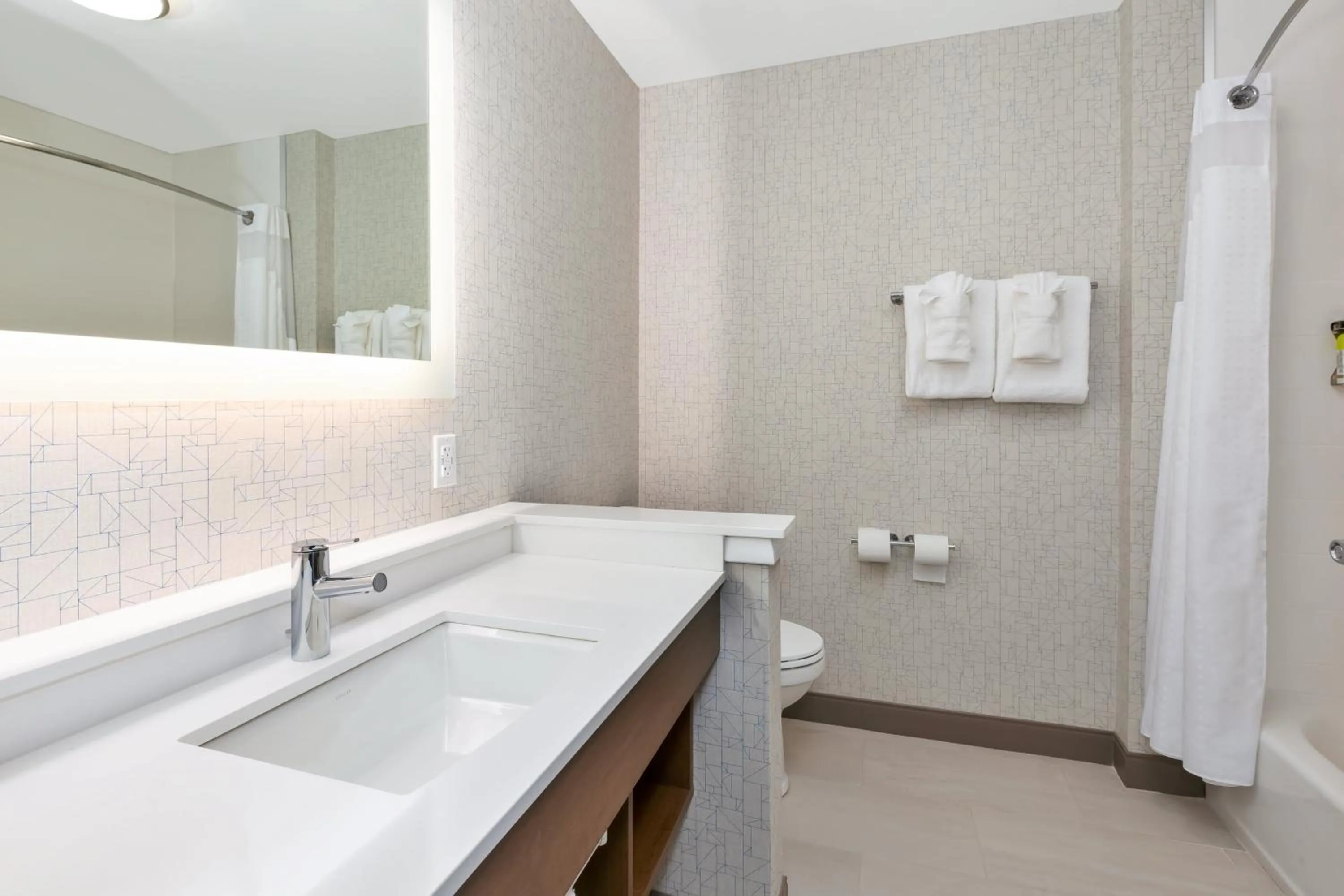 Bathroom in Holiday Inn Express & Suites - Grand Rapids Airport - South by IHG