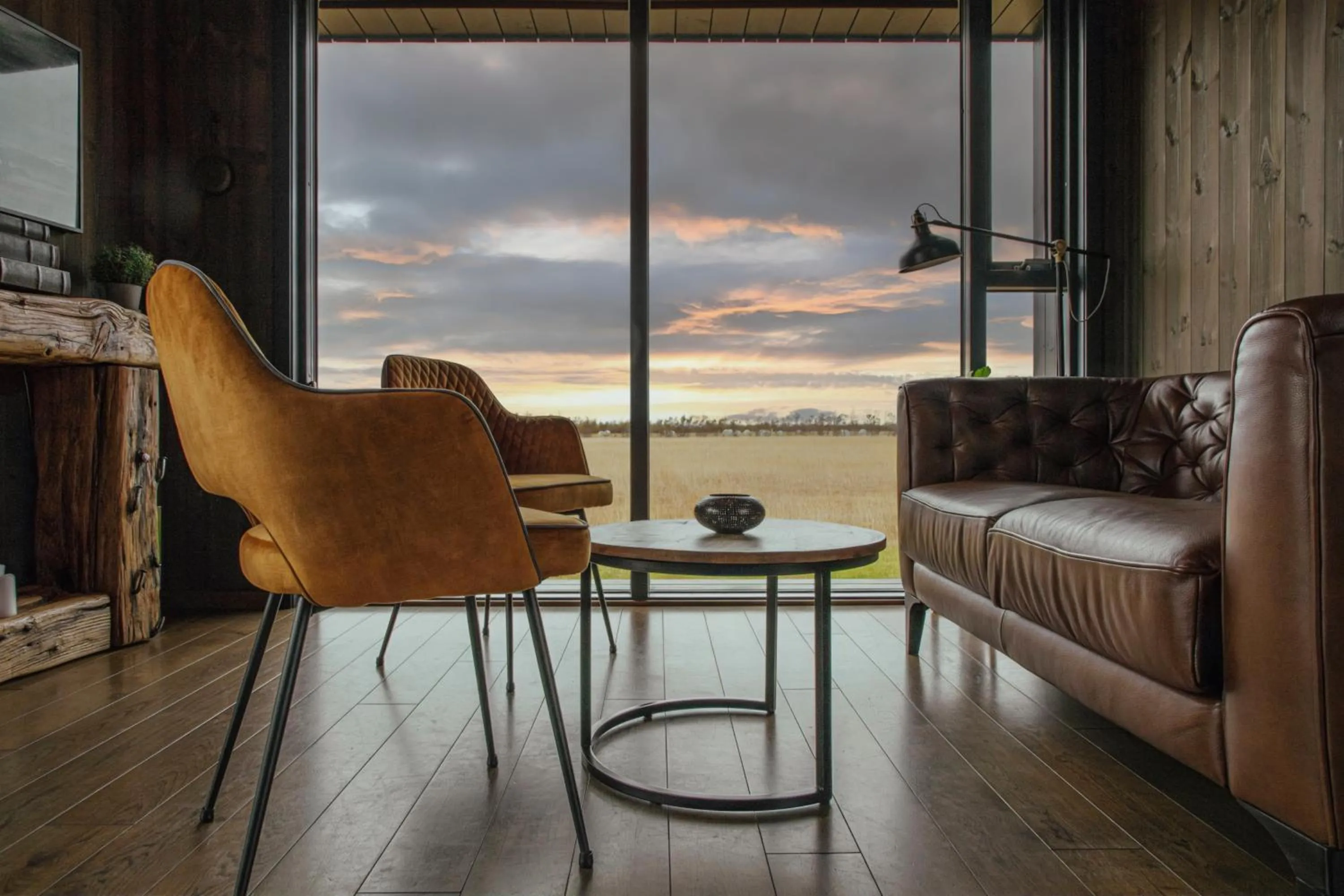 Natural landscape in Seljalandsfoss Horizons
