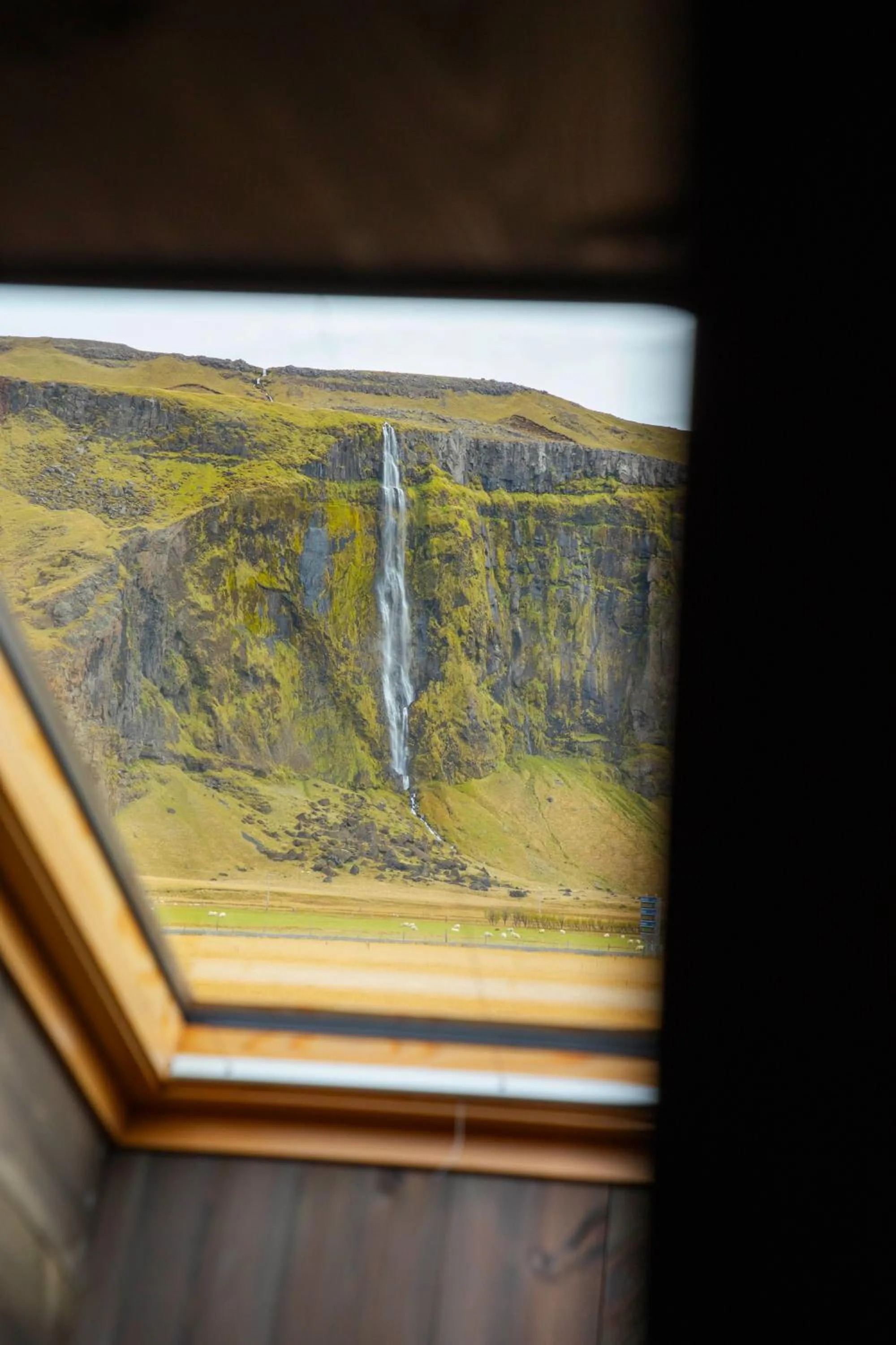 Natural landscape in Seljalandsfoss Horizons