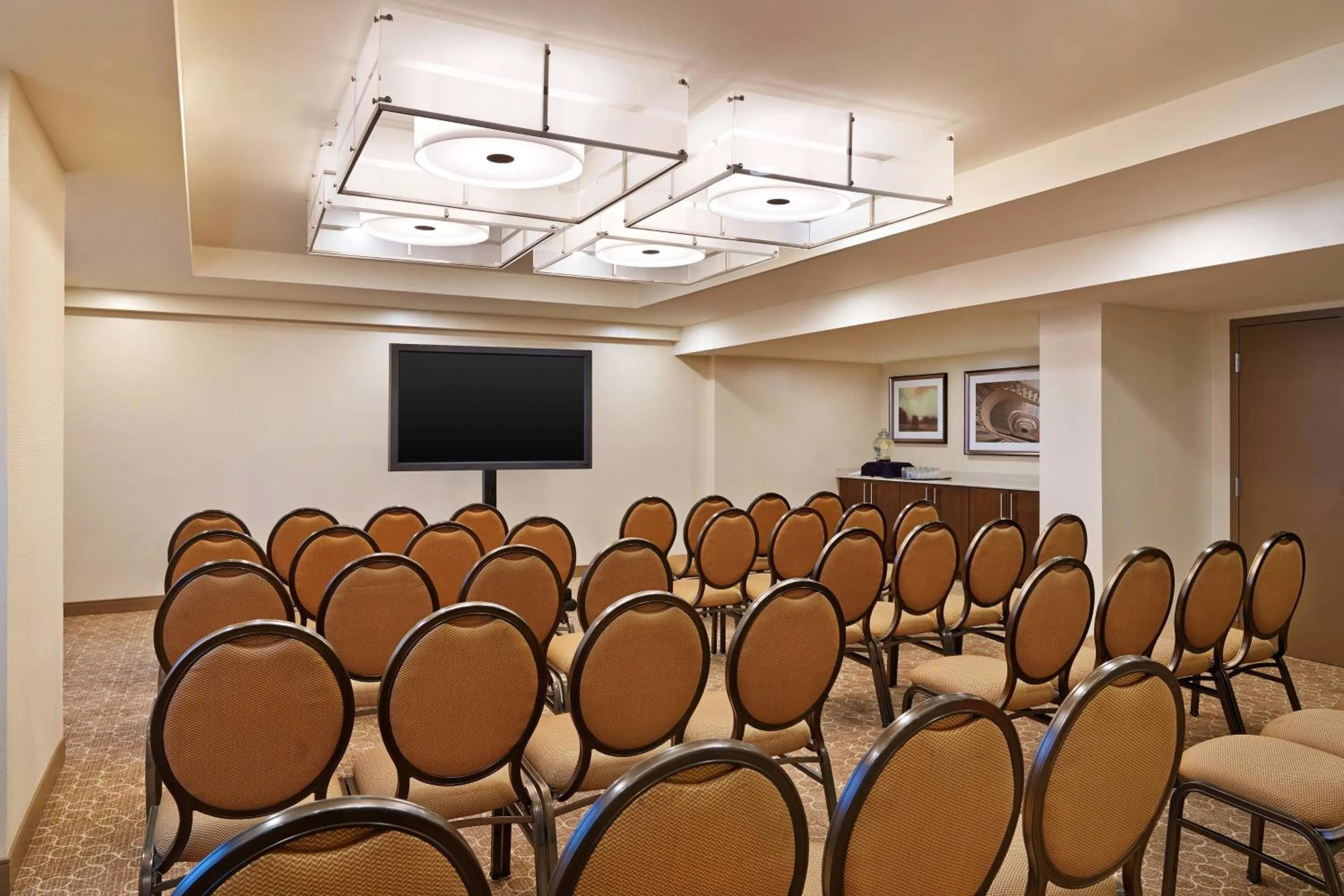 Meeting/conference room in Sheraton Detroit Novi