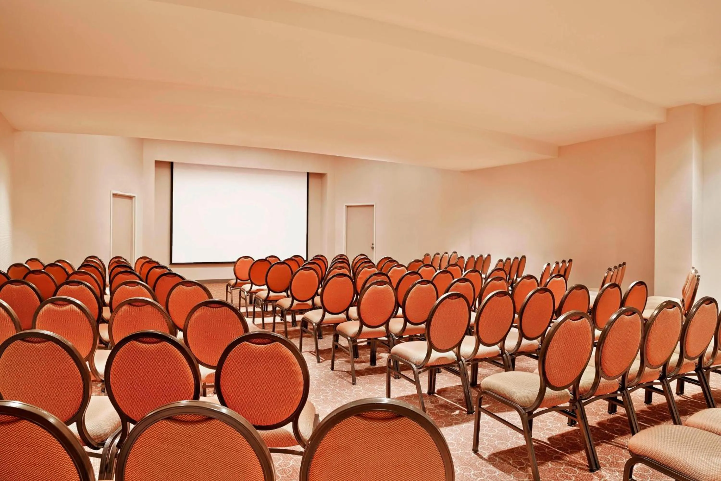 Meeting/conference room in Sheraton Detroit Novi