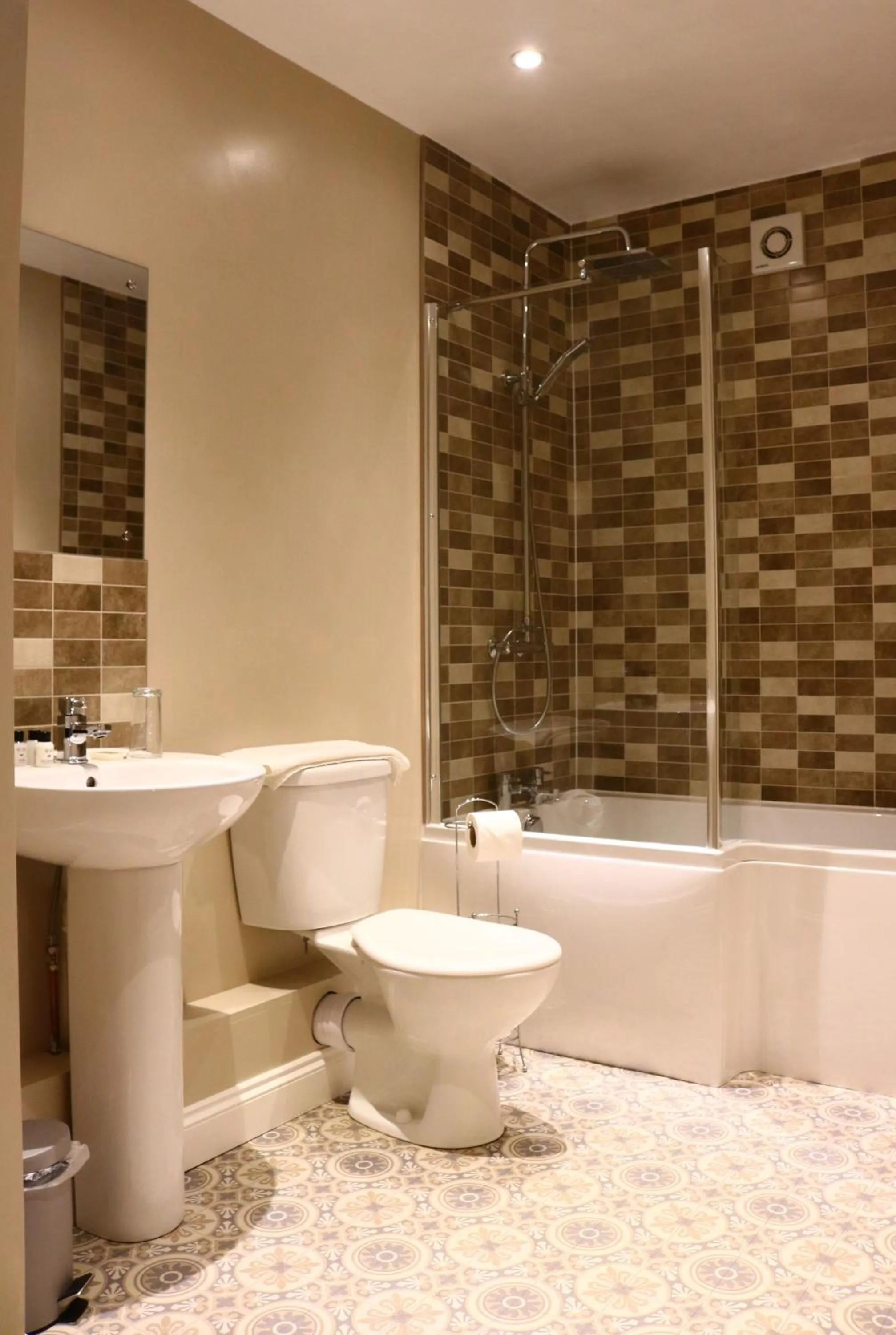 Toilet in The Inn on the Moor Hotel