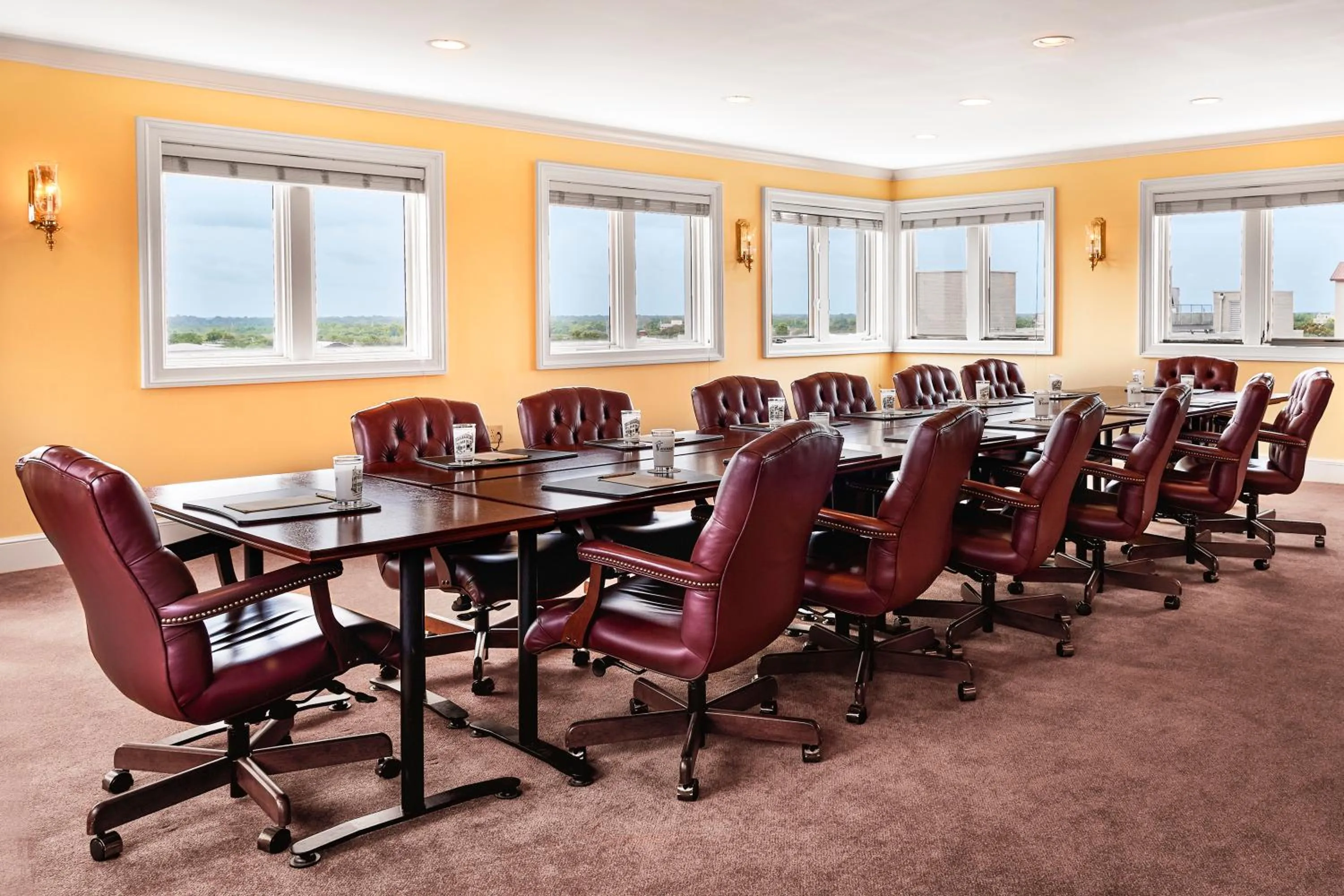 Meeting/conference room in Planters Inn on Reynolds Square