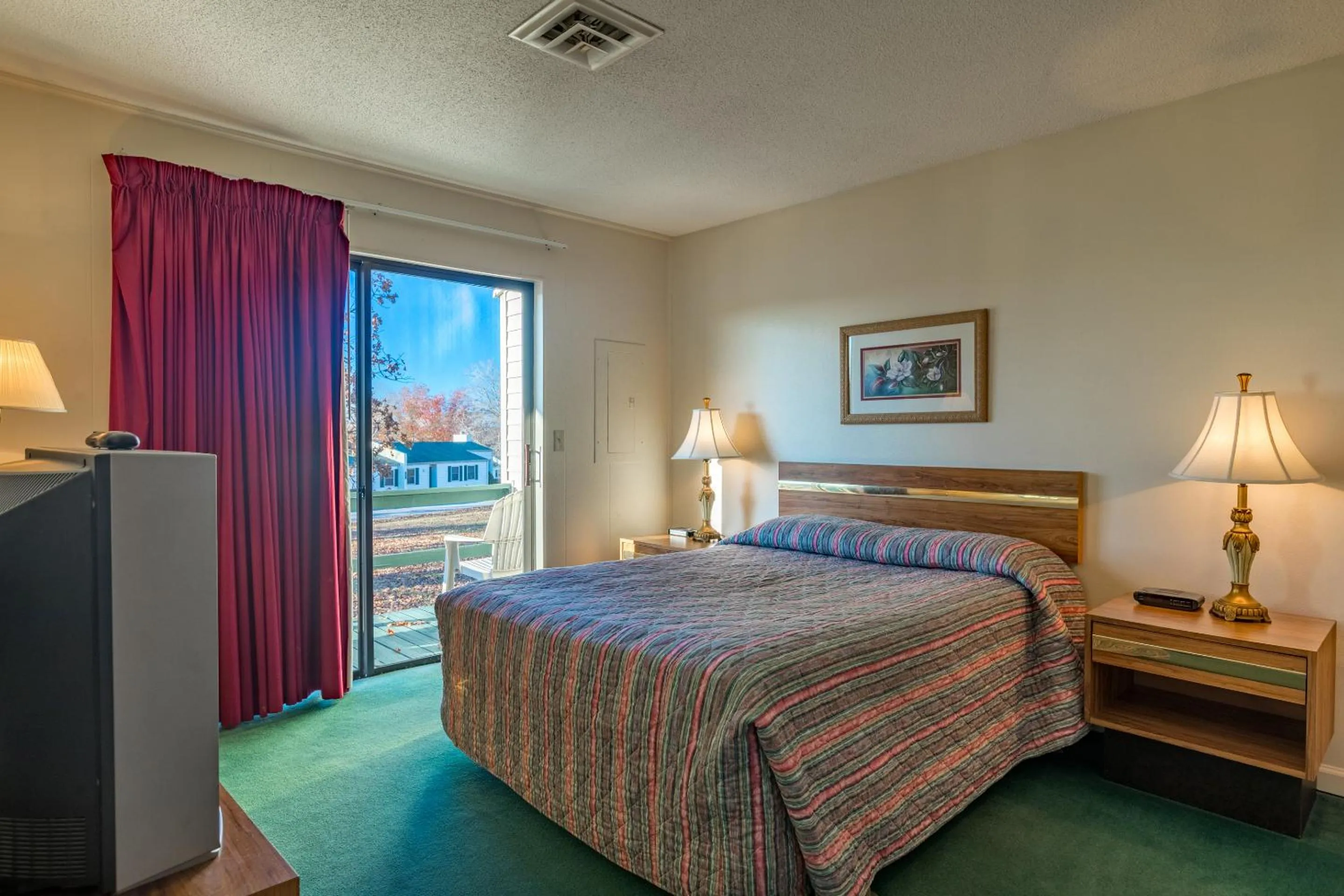 Crown Resorts at Lake Tansi East