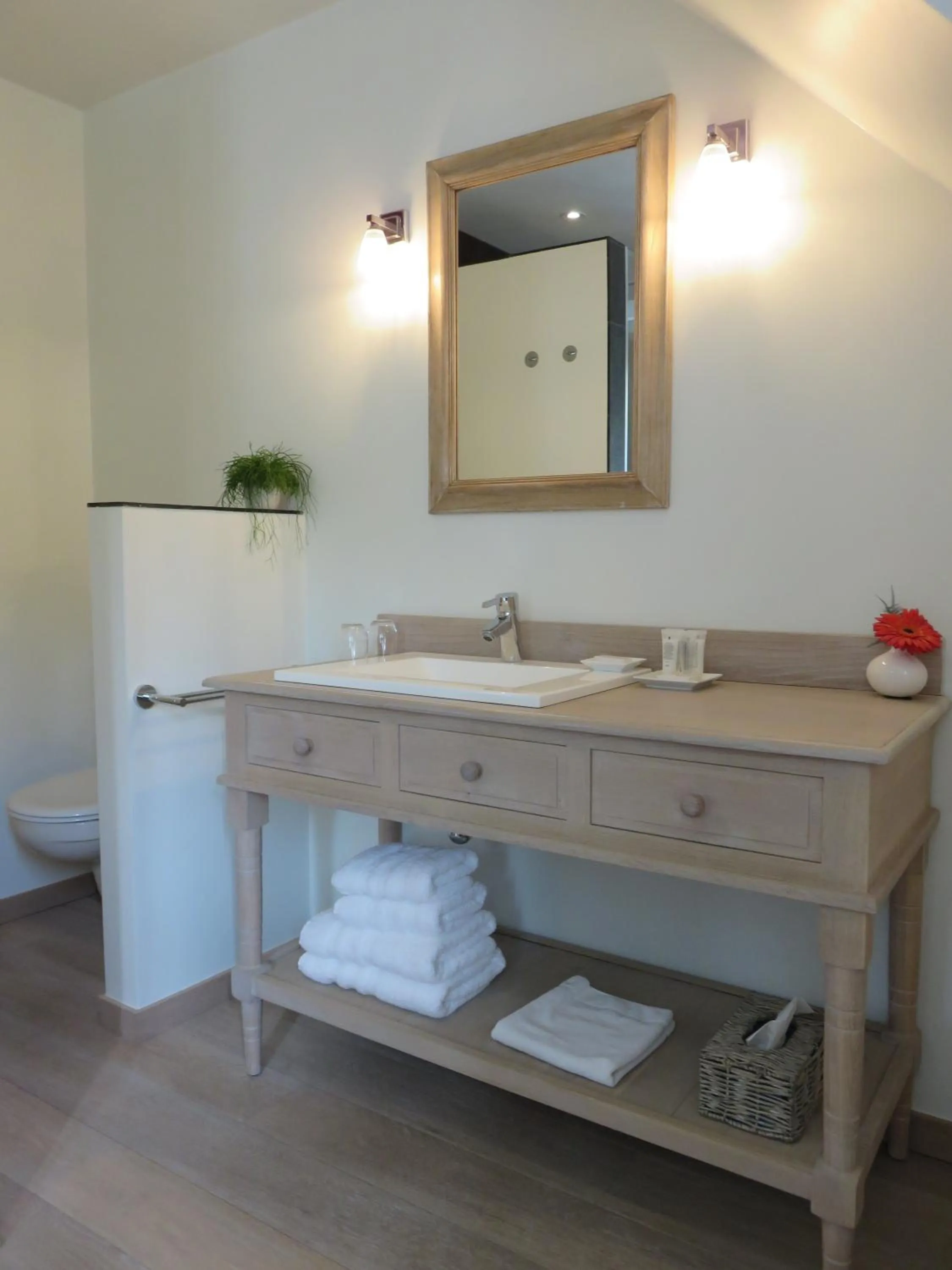 Bathroom in B&B De Goede 13