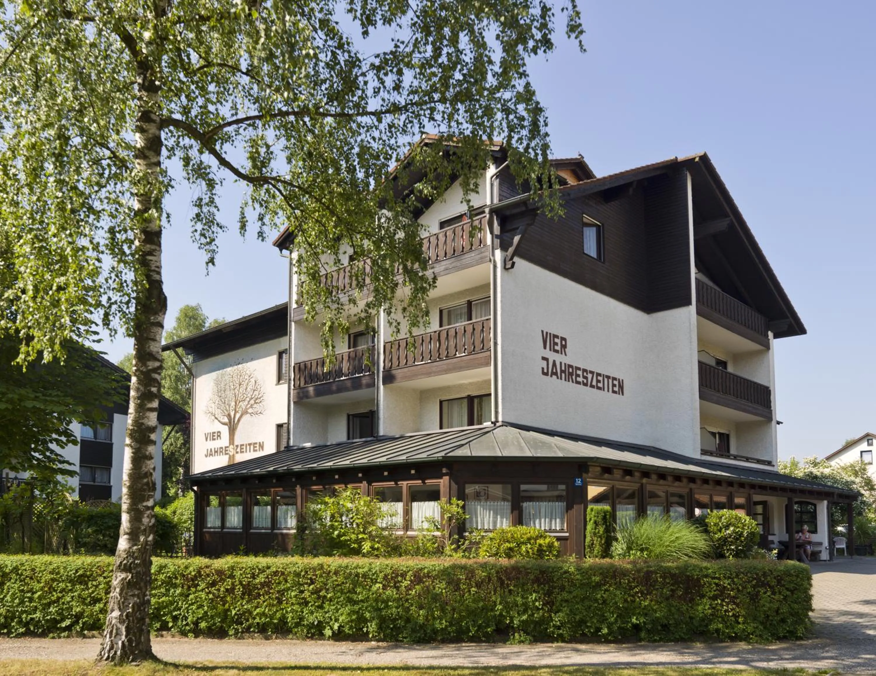 Facade/entrance in Hotel Garni Vier Jahreszeiten
