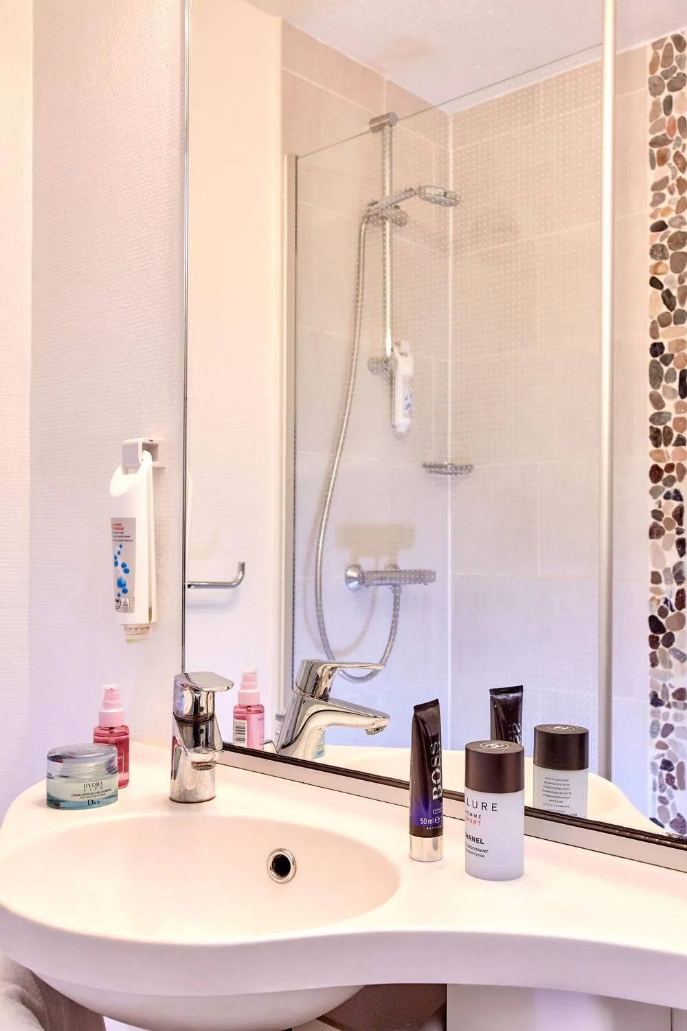 Welcomotel Les Mureaux