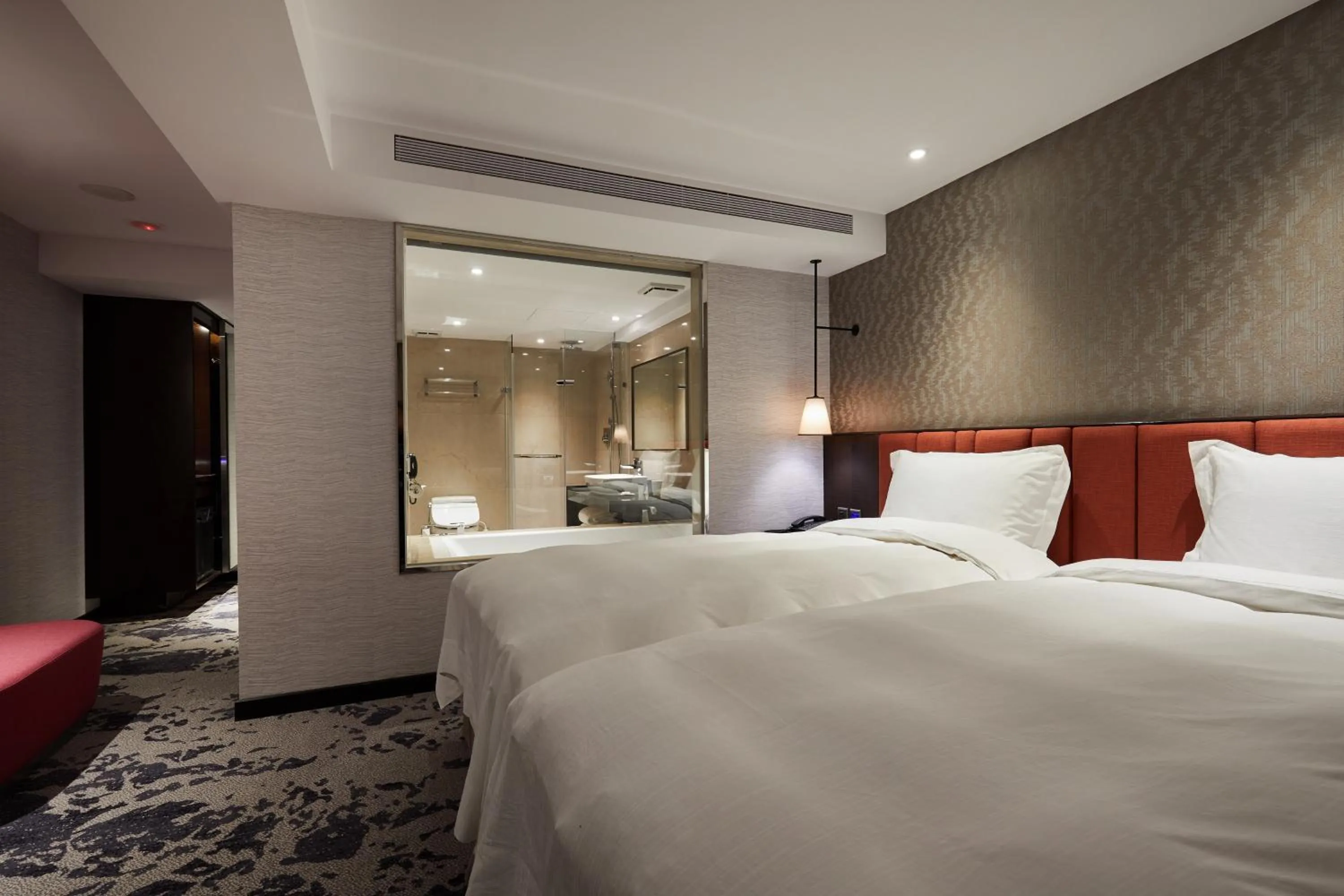 Photo of the whole room, Bed in Tango Inn Taipei ZhongShan