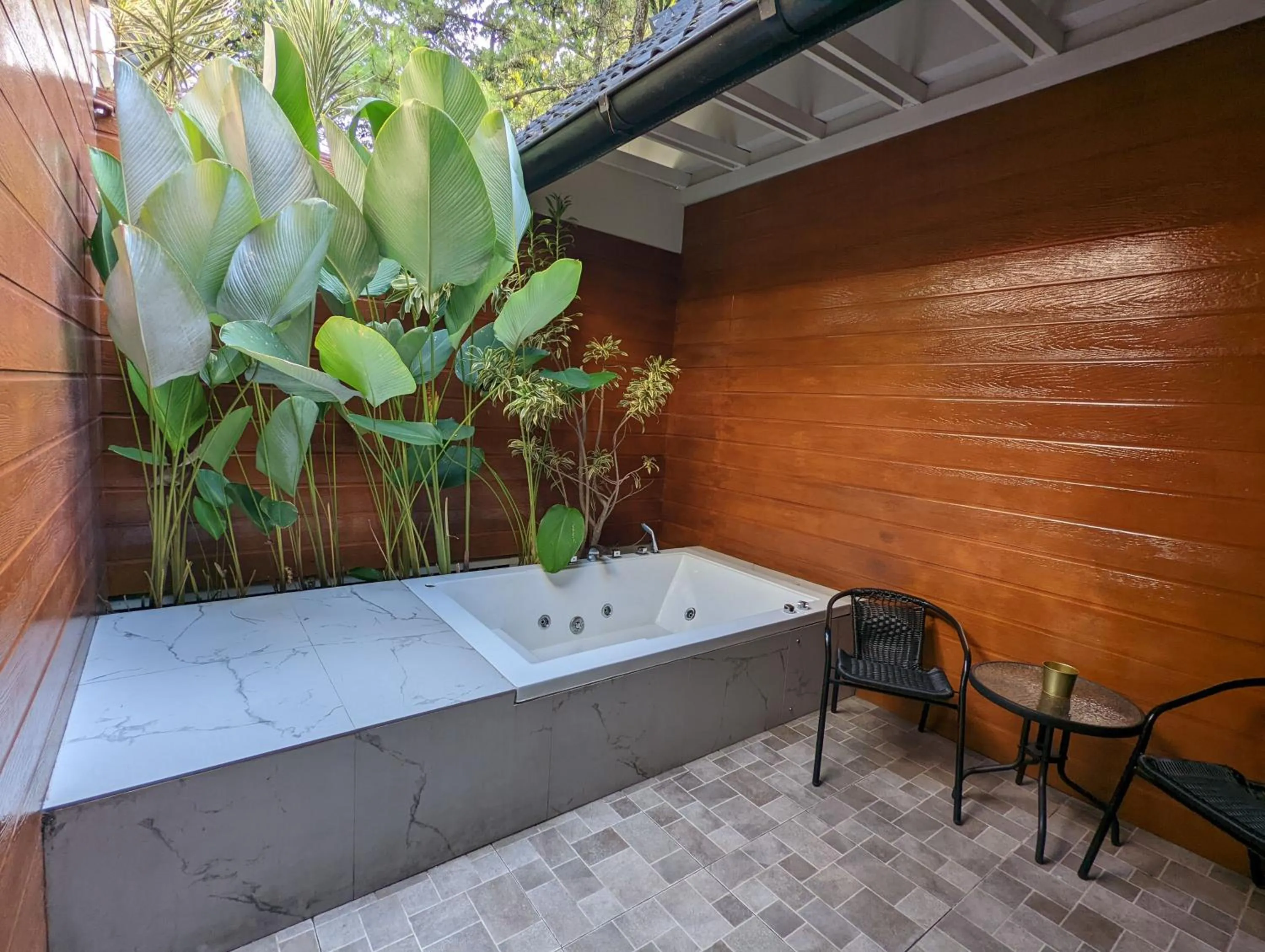 Cottonwood Boutique Heritage Otten