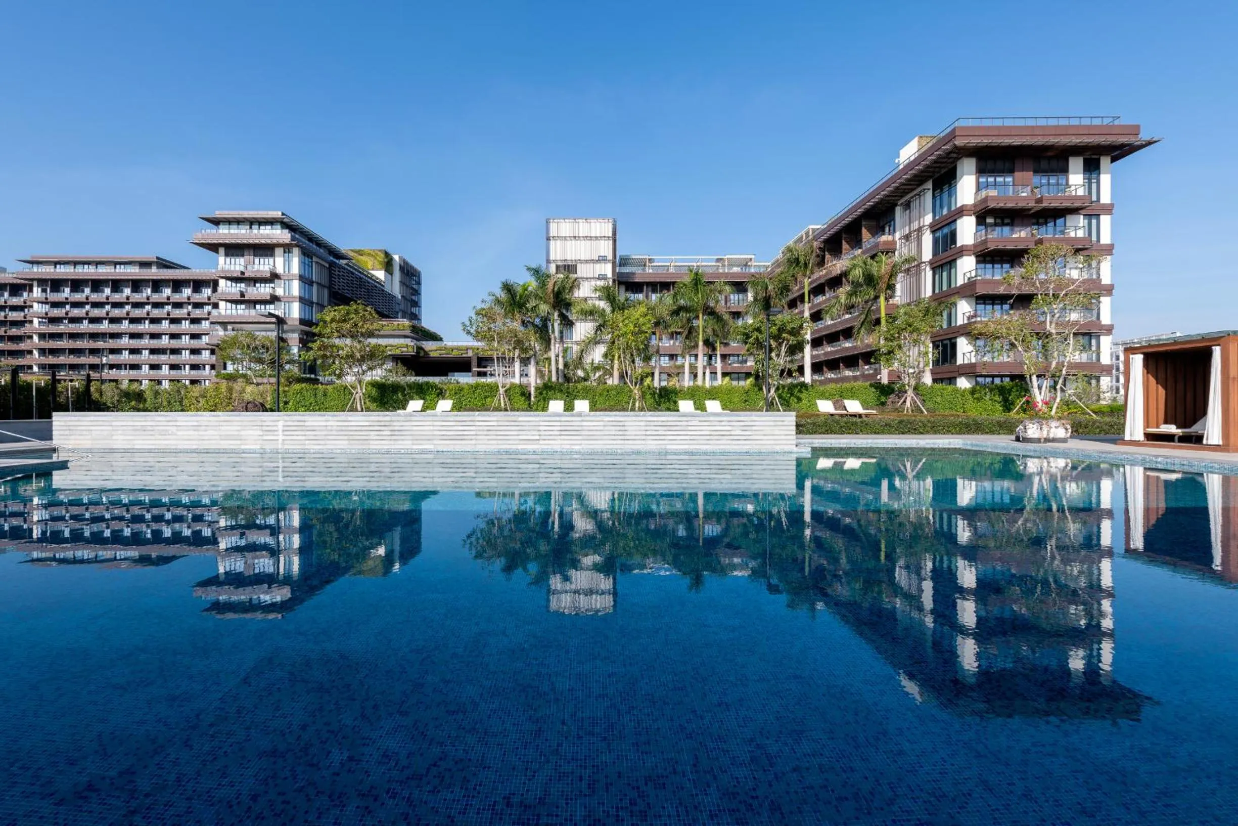 Swimming pool in 1 Hotel Haitang Bay, Sanya
