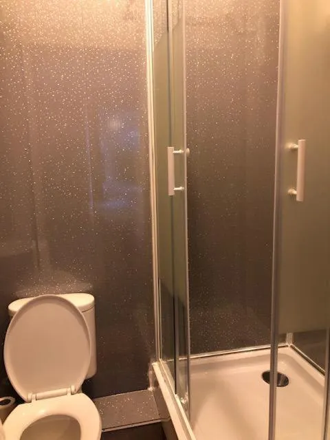 Other, Bathroom in Renfrew rooms at City Centre