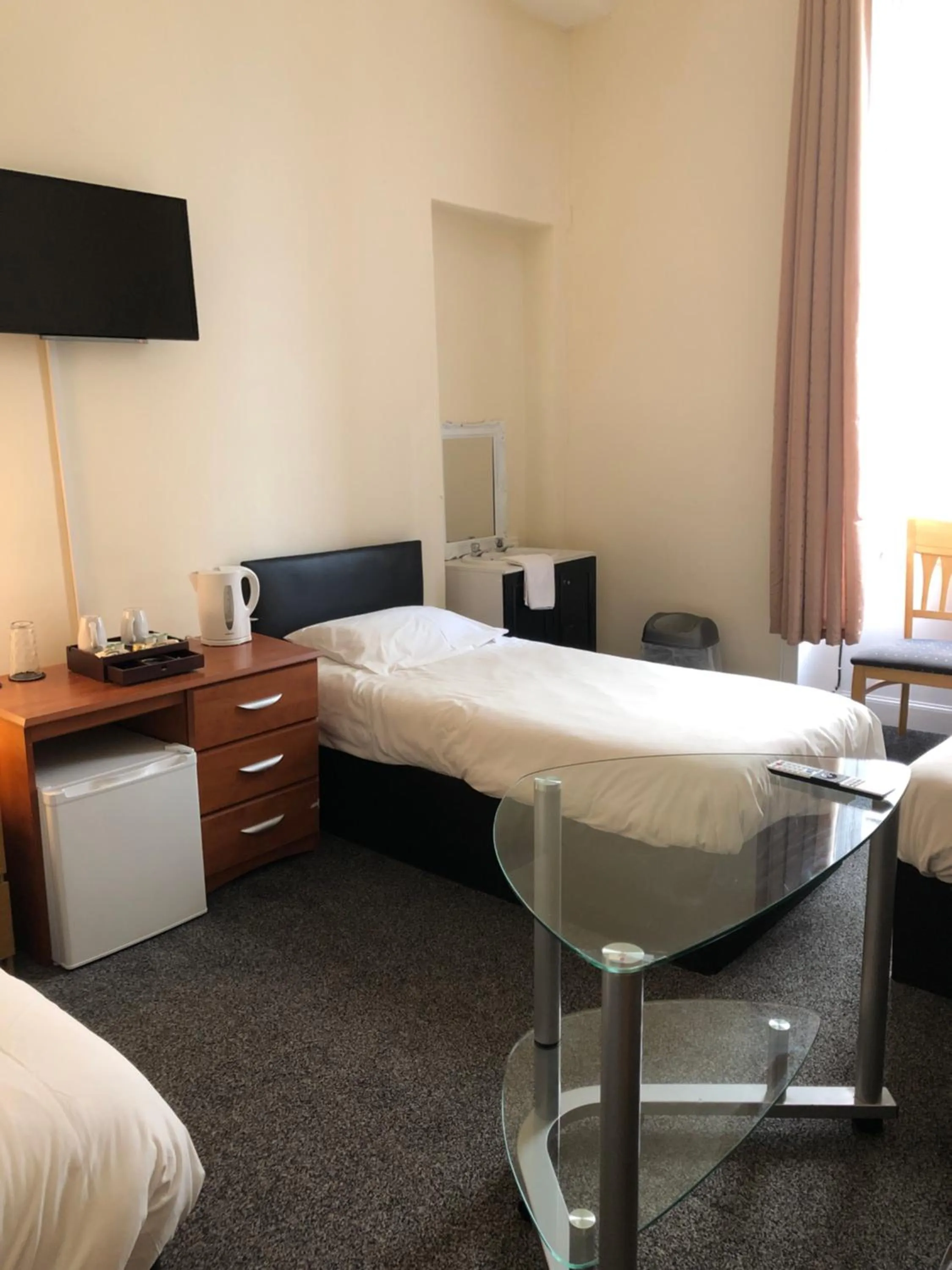 Renfrew rooms at City Centre