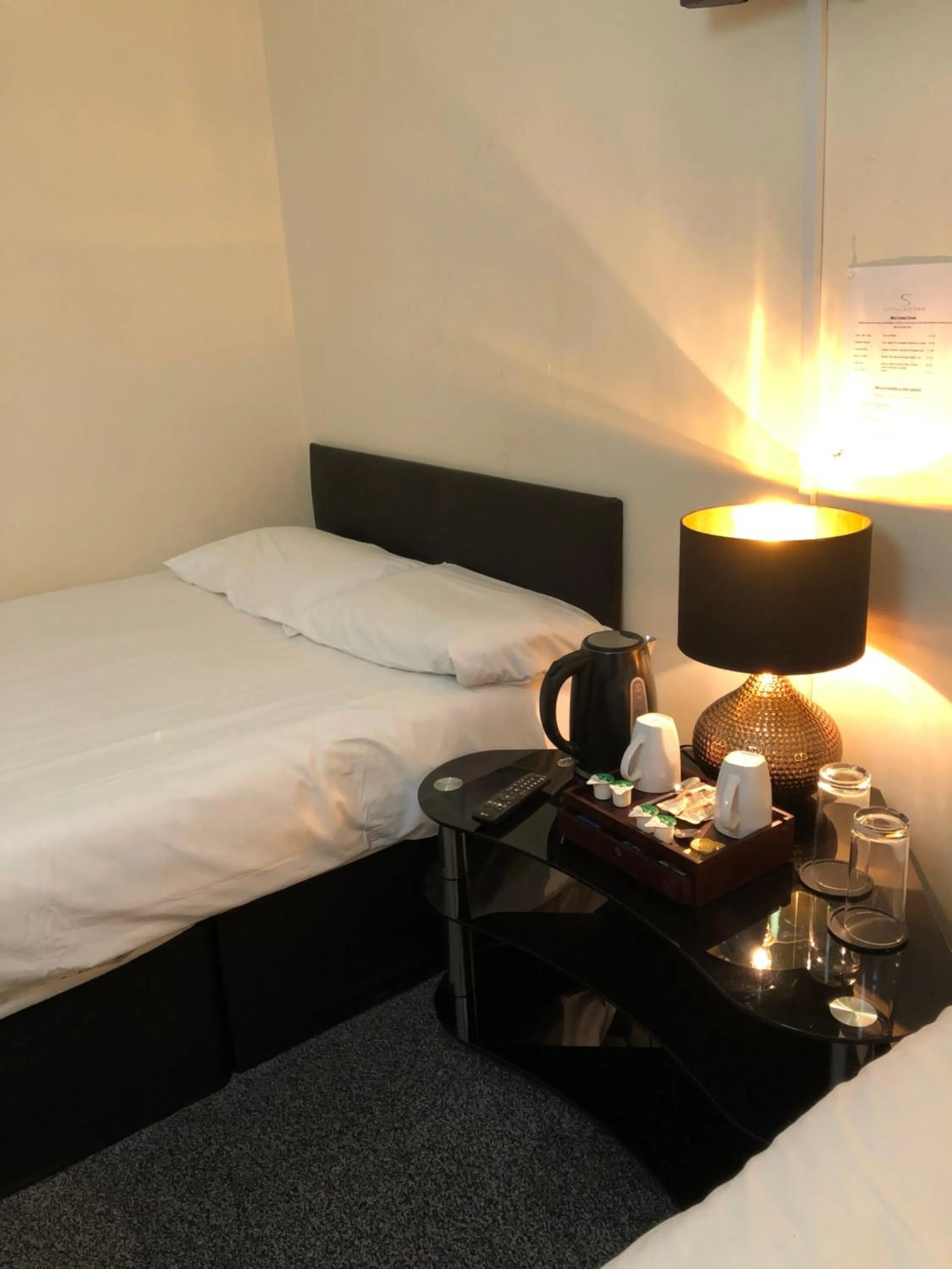 Renfrew rooms at City Centre