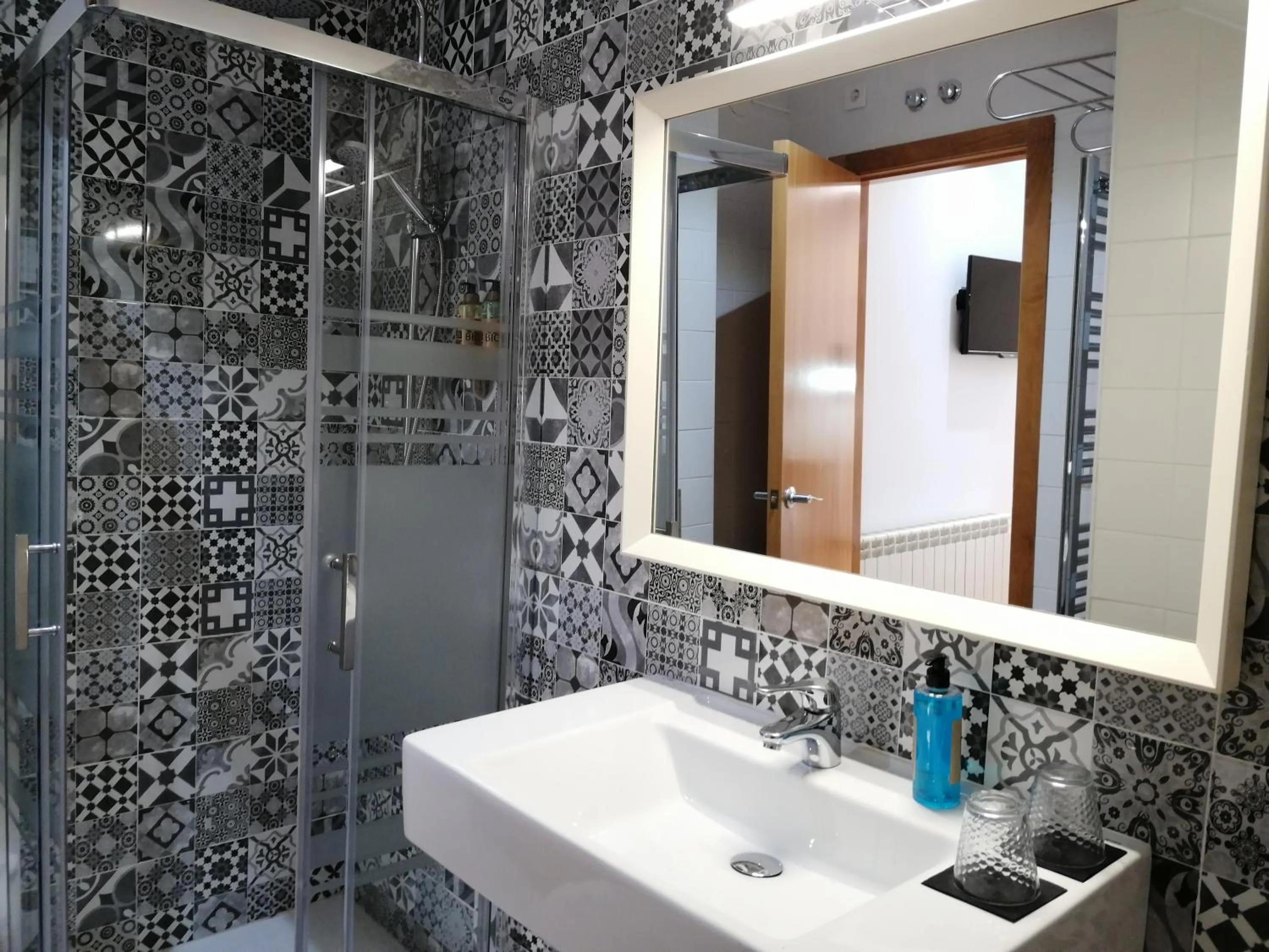 Hostal Cuéntame Evolución Auto Check in