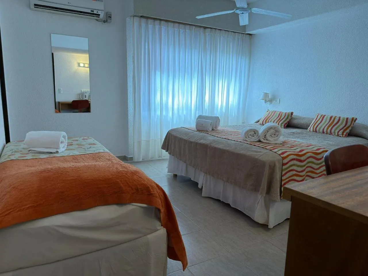 Bed in Hotel Victoria