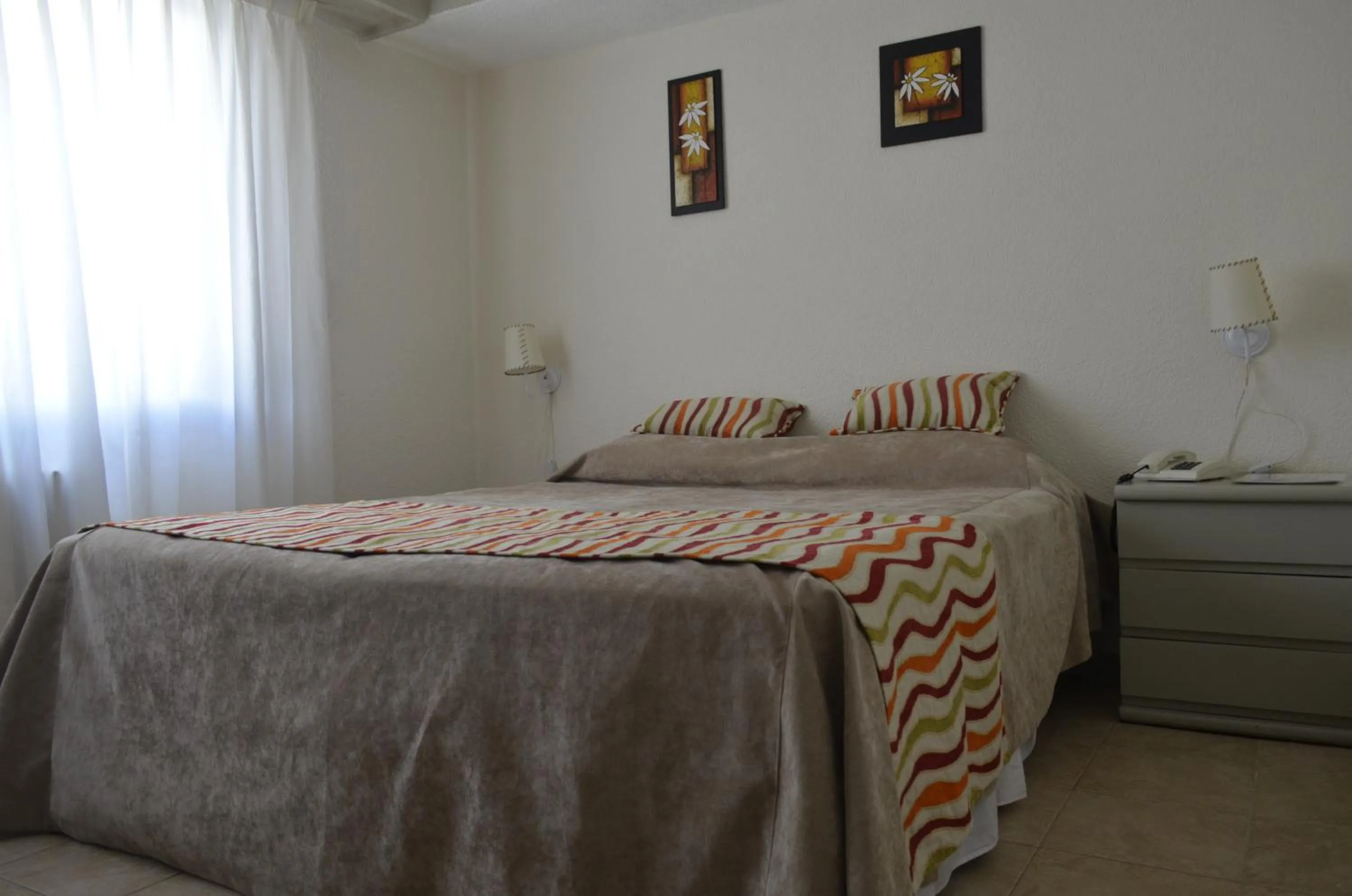 Bed in Hotel Victoria