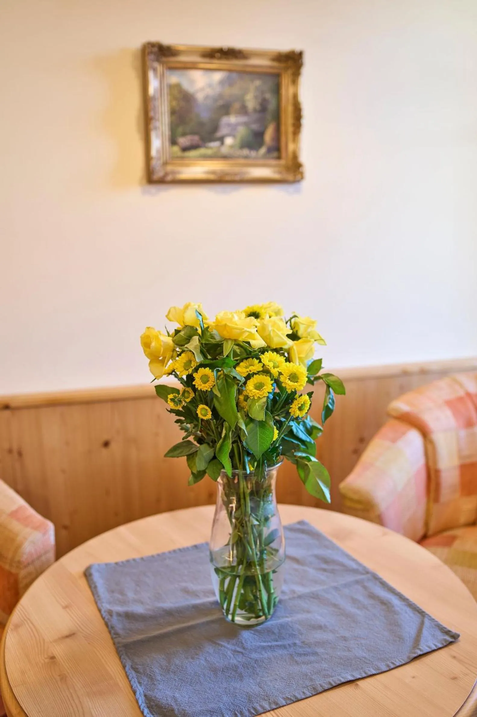 Decorative detail in Panoramahotel Grobauer