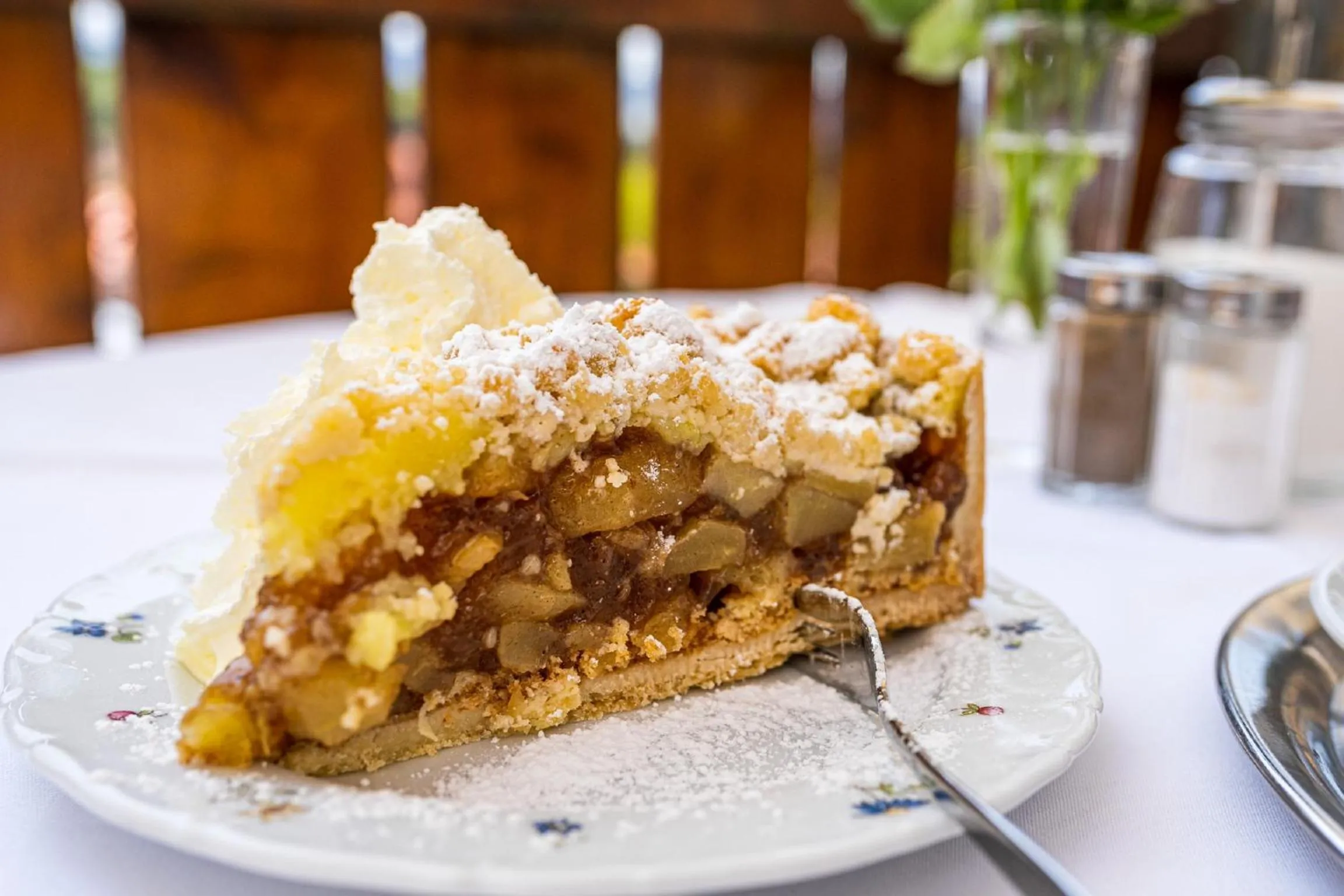 Food and drinks in Panoramahotel Grobauer