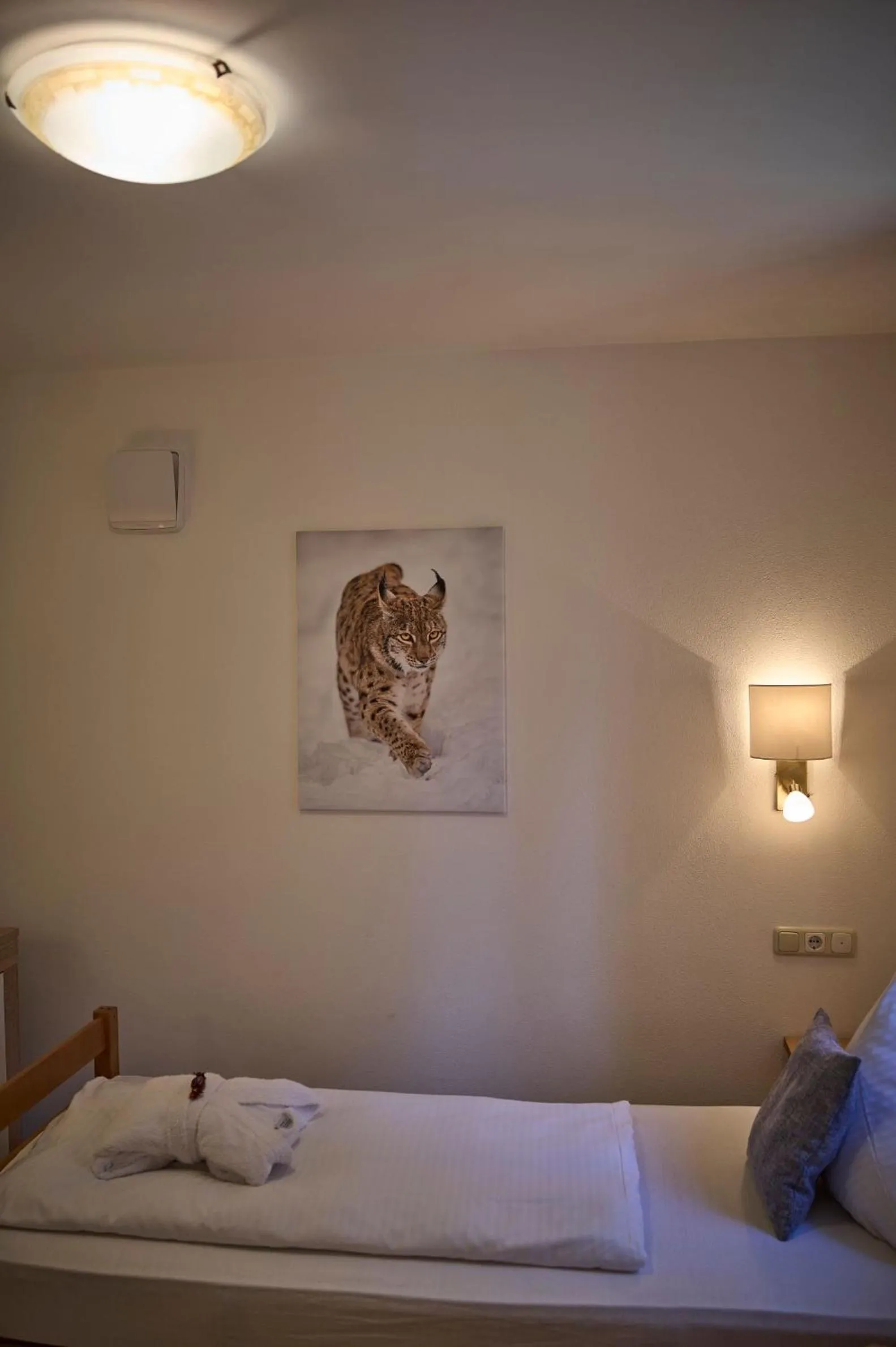 Bed in Panoramahotel Grobauer