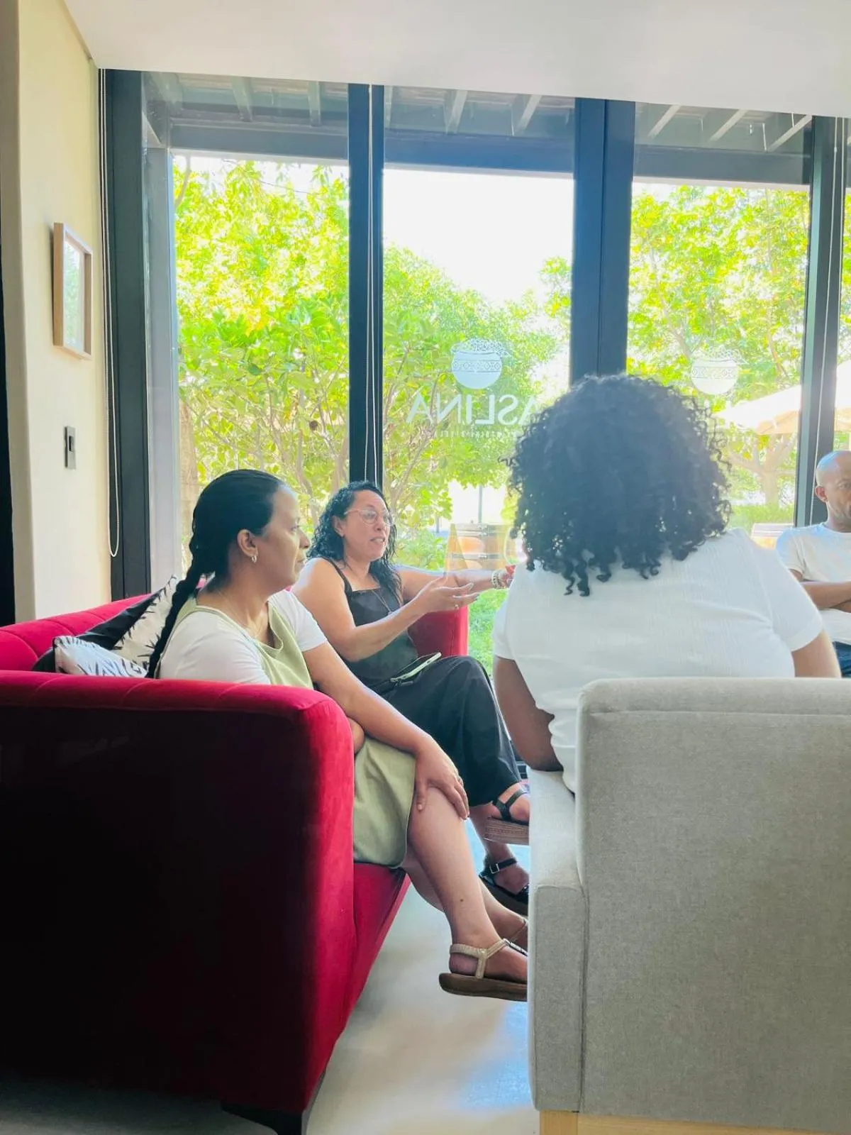 CURIOCITY Green Point