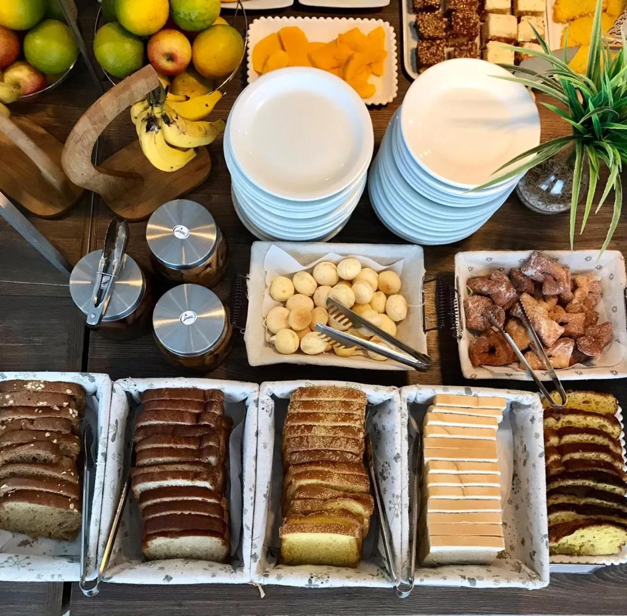 Breakfast in Hotel Lorimar