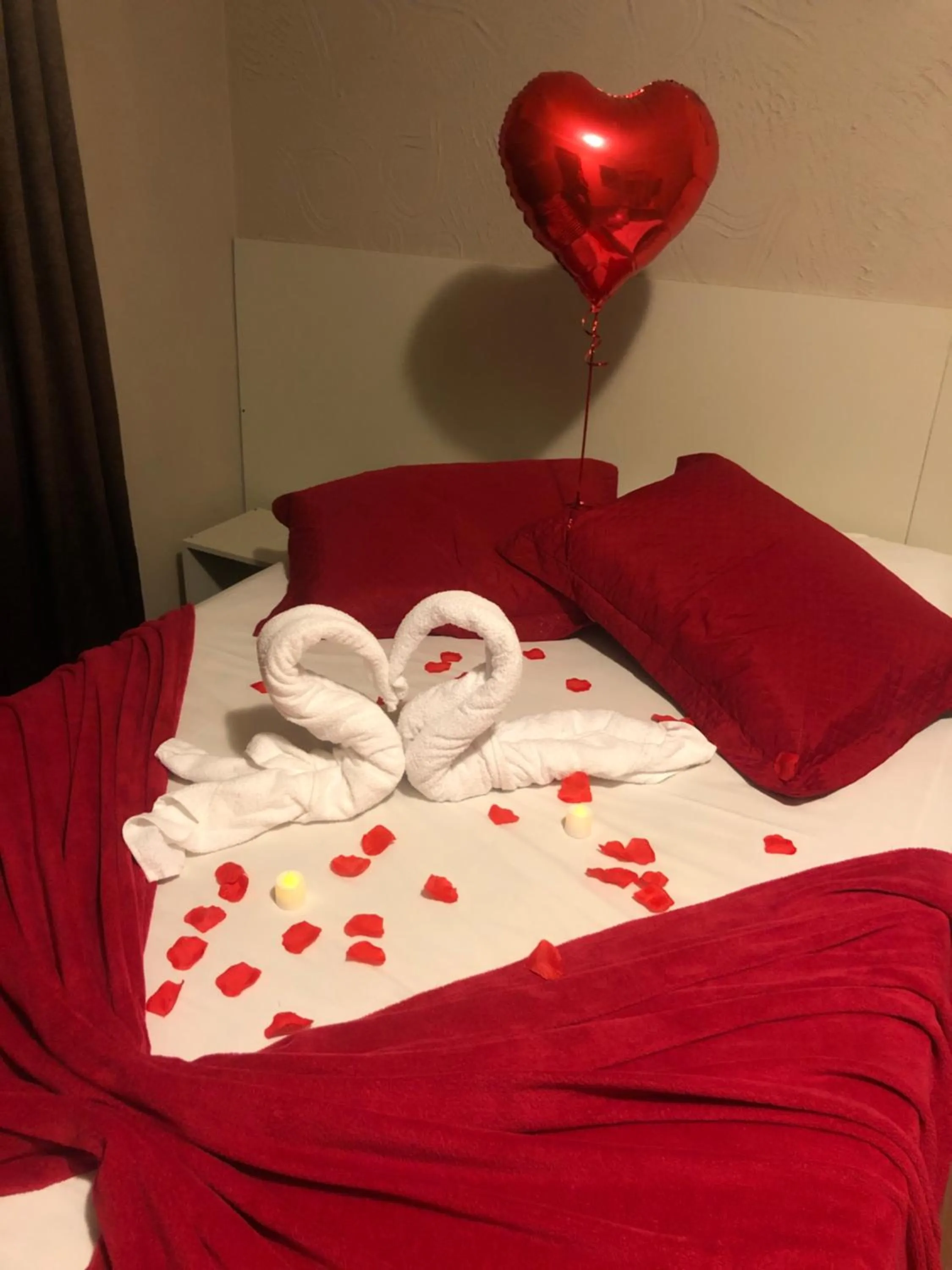 Decorative detail, Bed in Hotel Lorimar