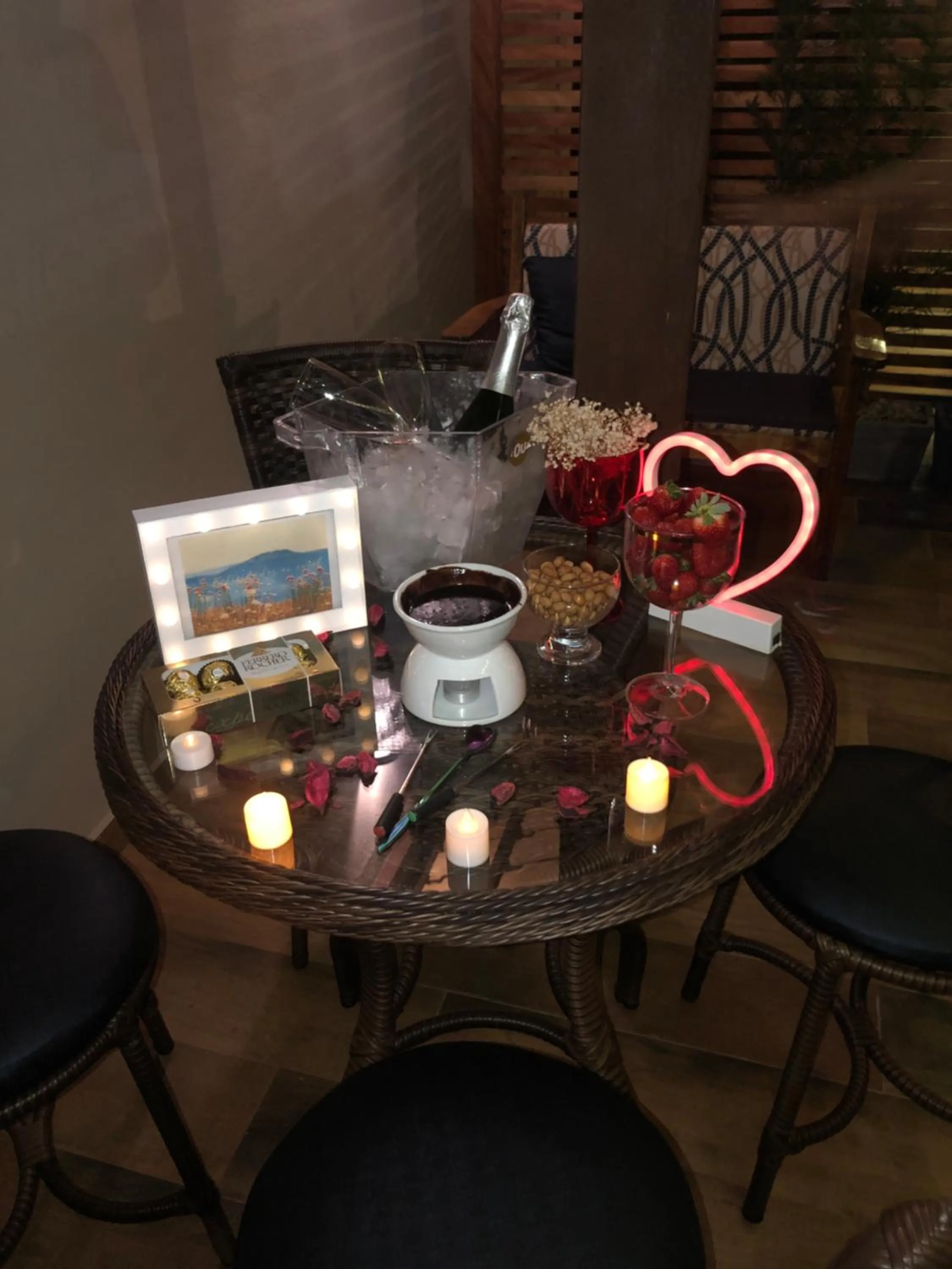 Decorative detail in Hotel Lorimar