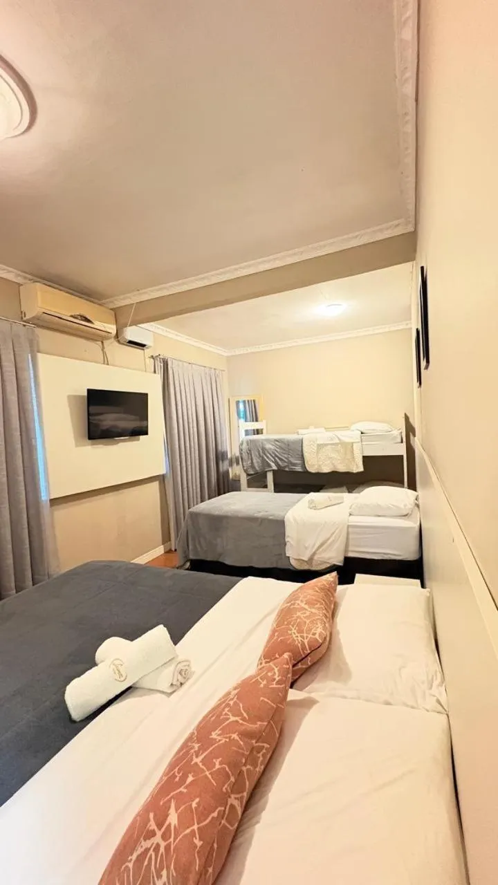 Bed in Hotel Lorimar