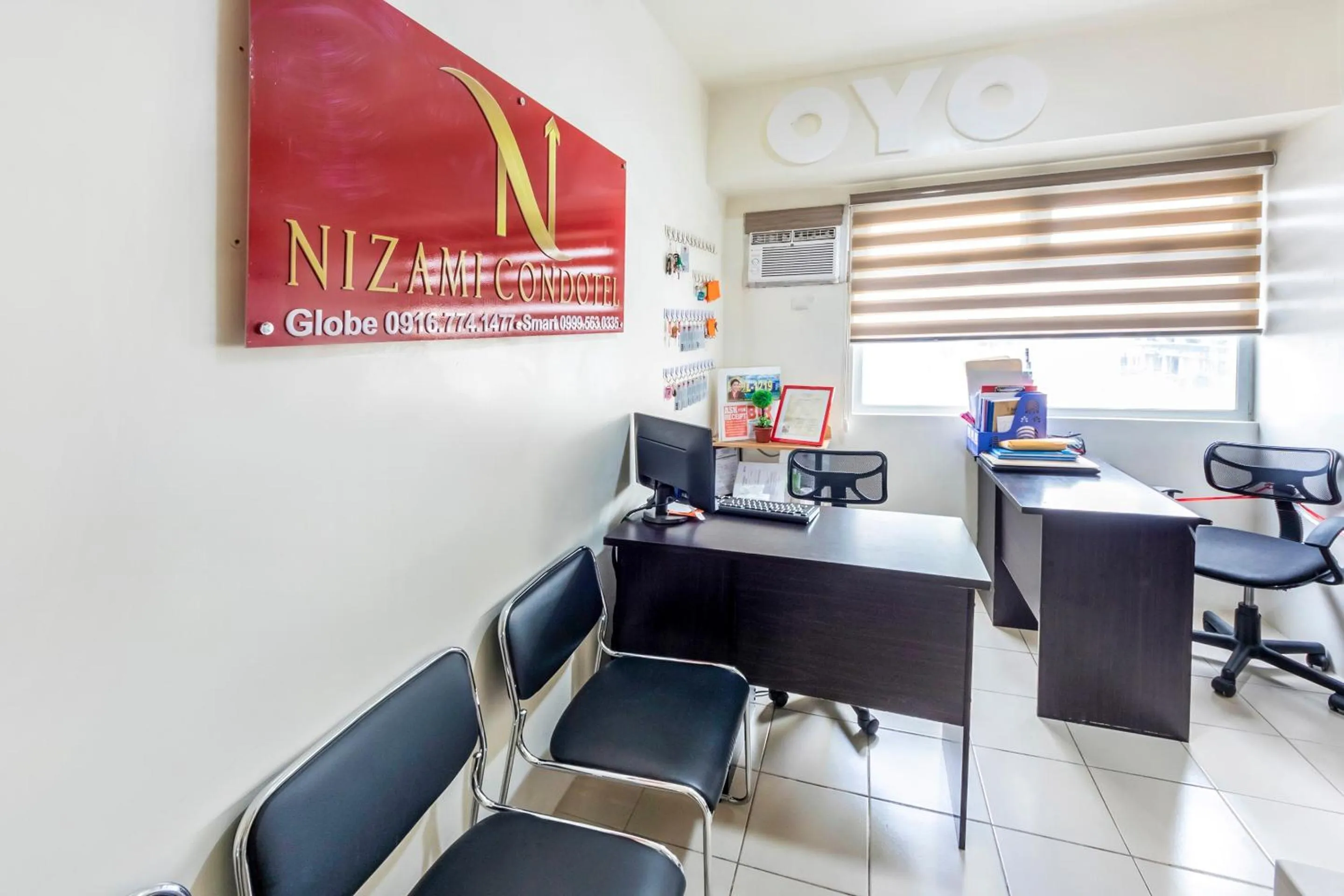 Lobby or reception in OYO 474 Nizami Condotel