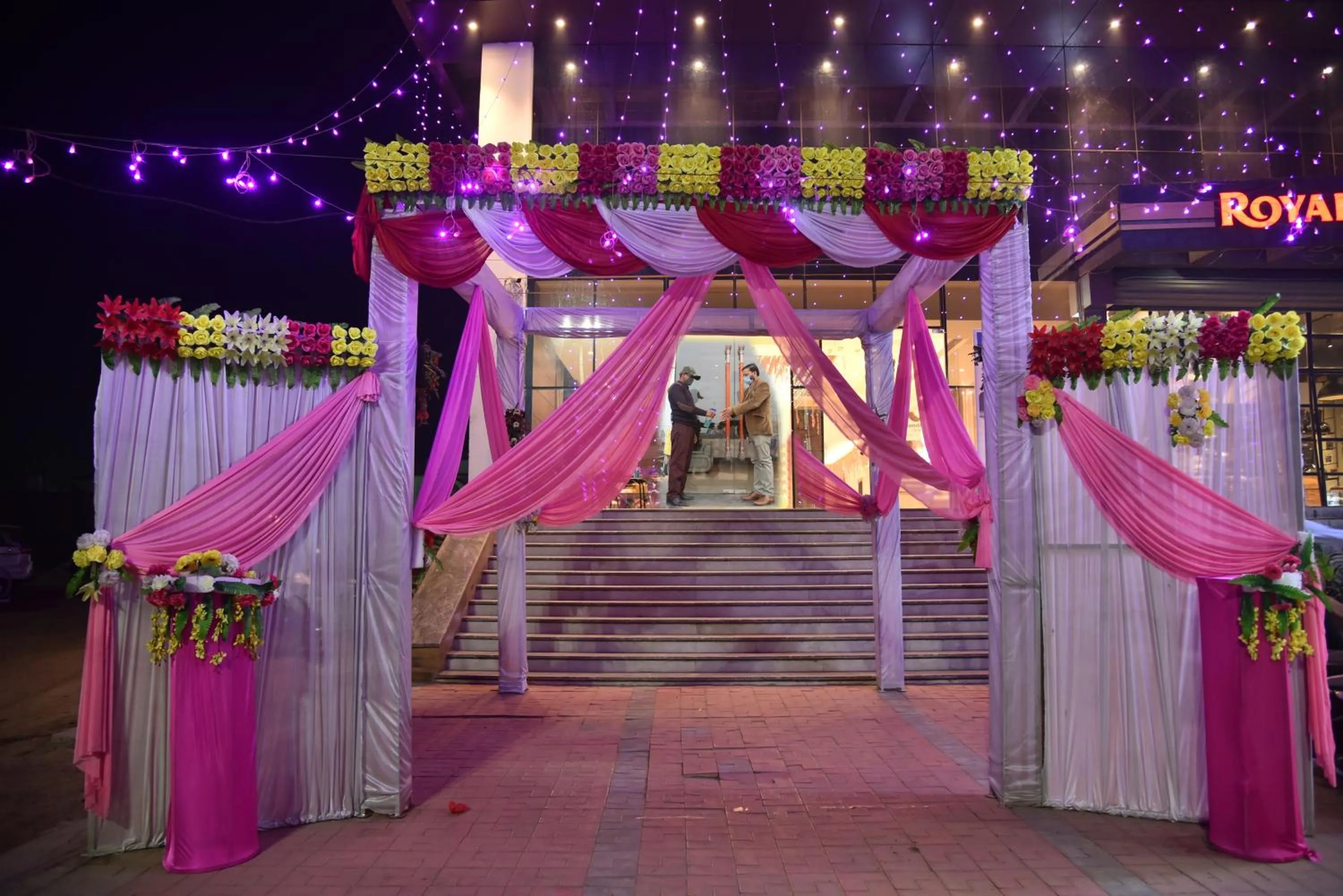 Facade/entrance in Comfort Inn Lakhimpur