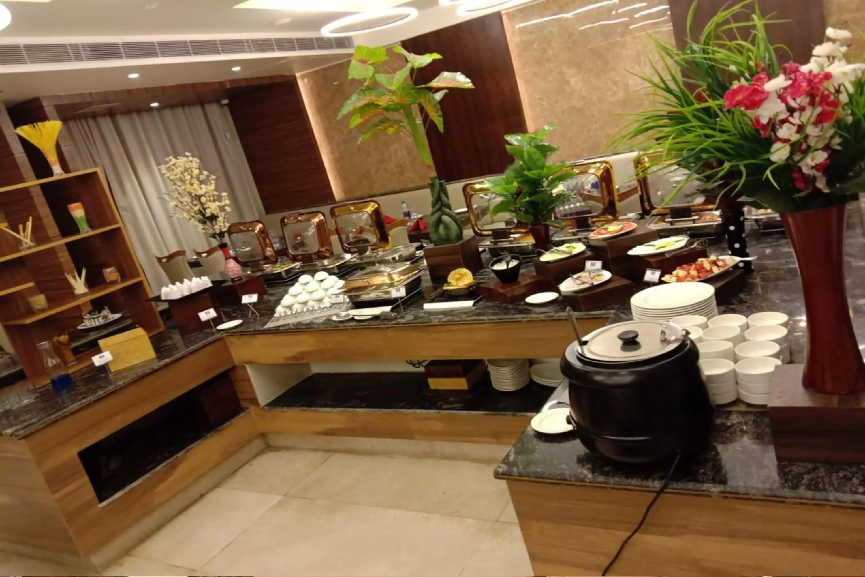 Restaurant/places to eat in Comfort Inn Lakhimpur