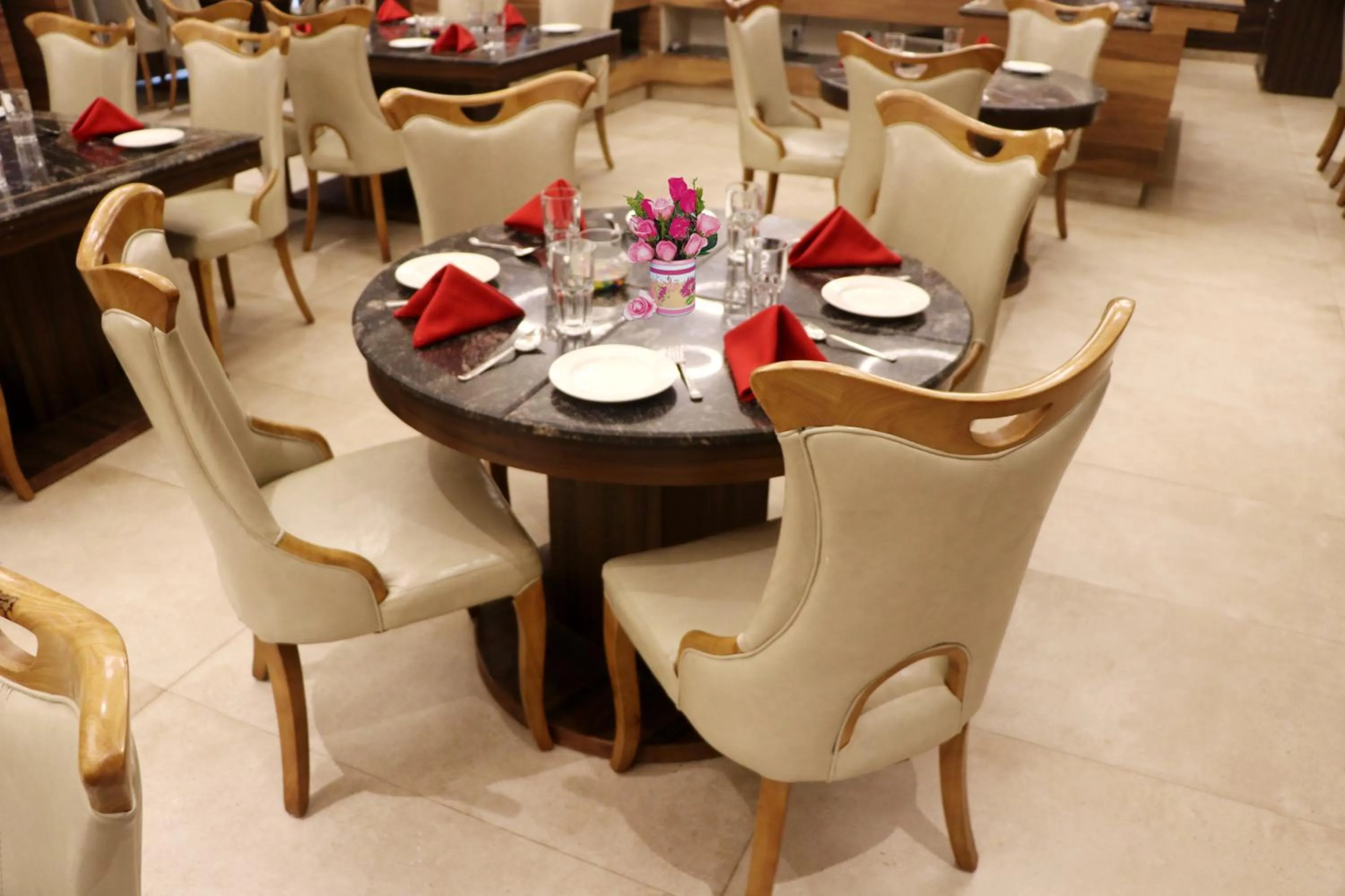 Restaurant/places to eat in Comfort Inn Lakhimpur