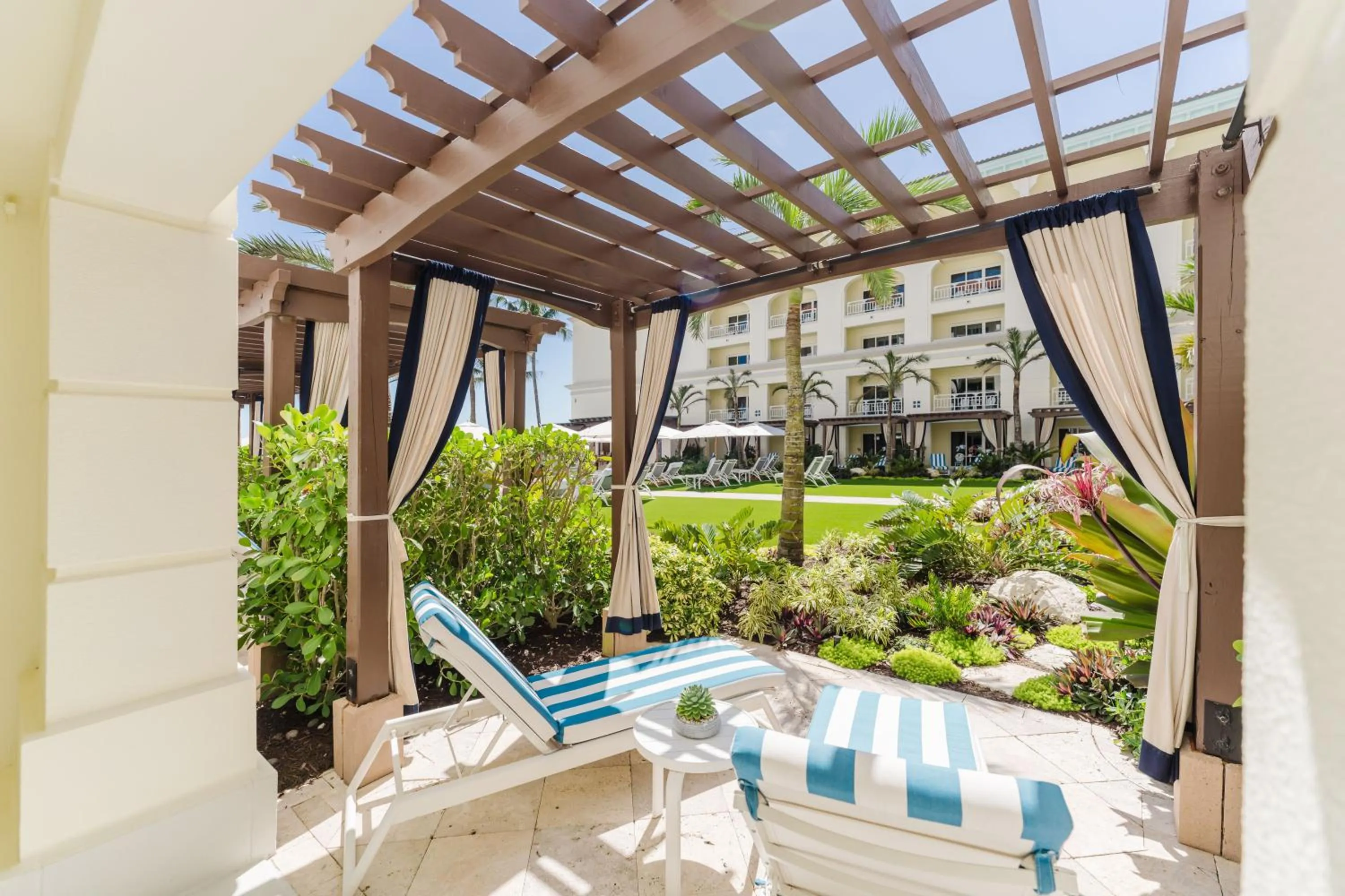 Property building in Eau Palm Beach Resort & Spa