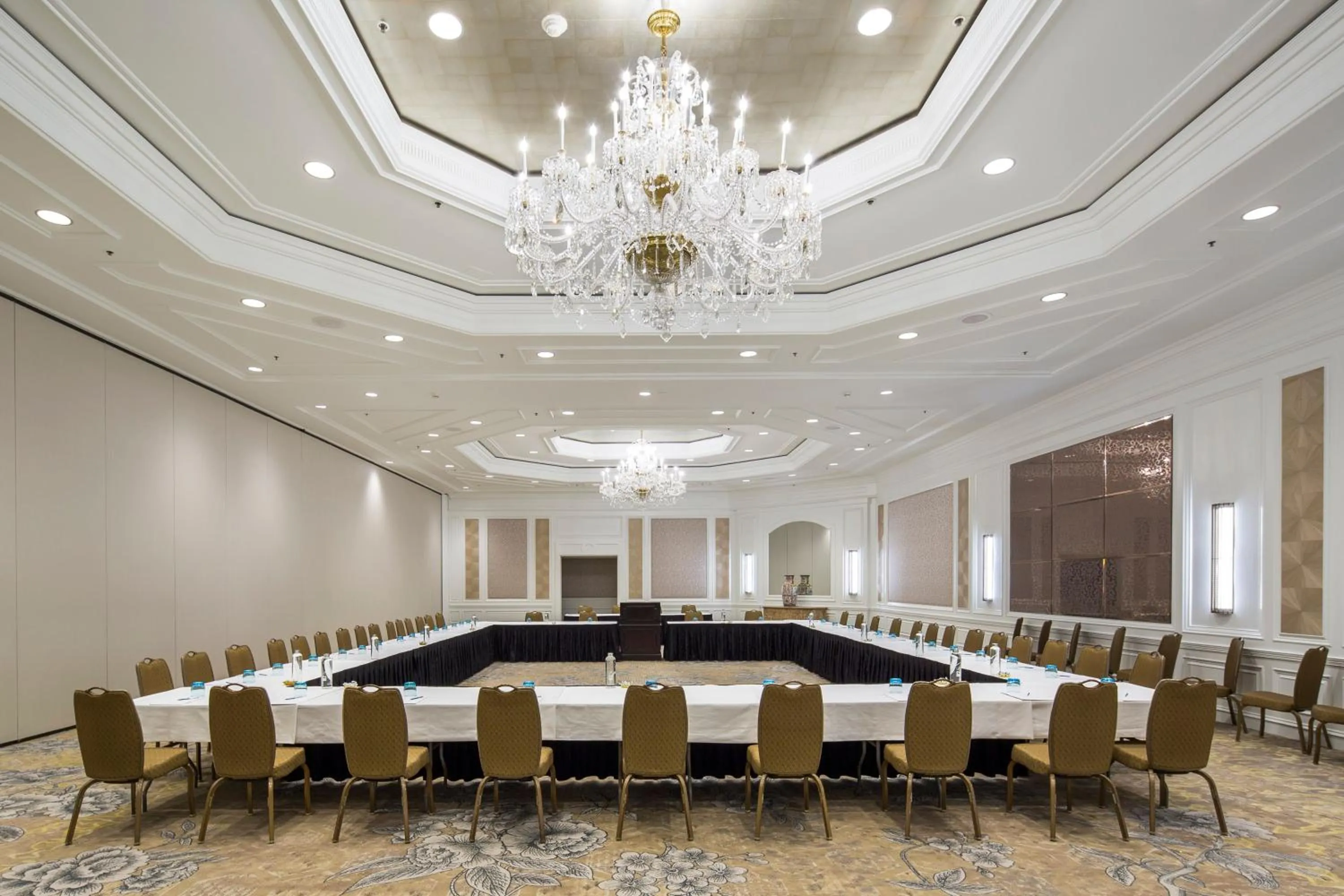Meeting/conference room in Eau Resort & Spa