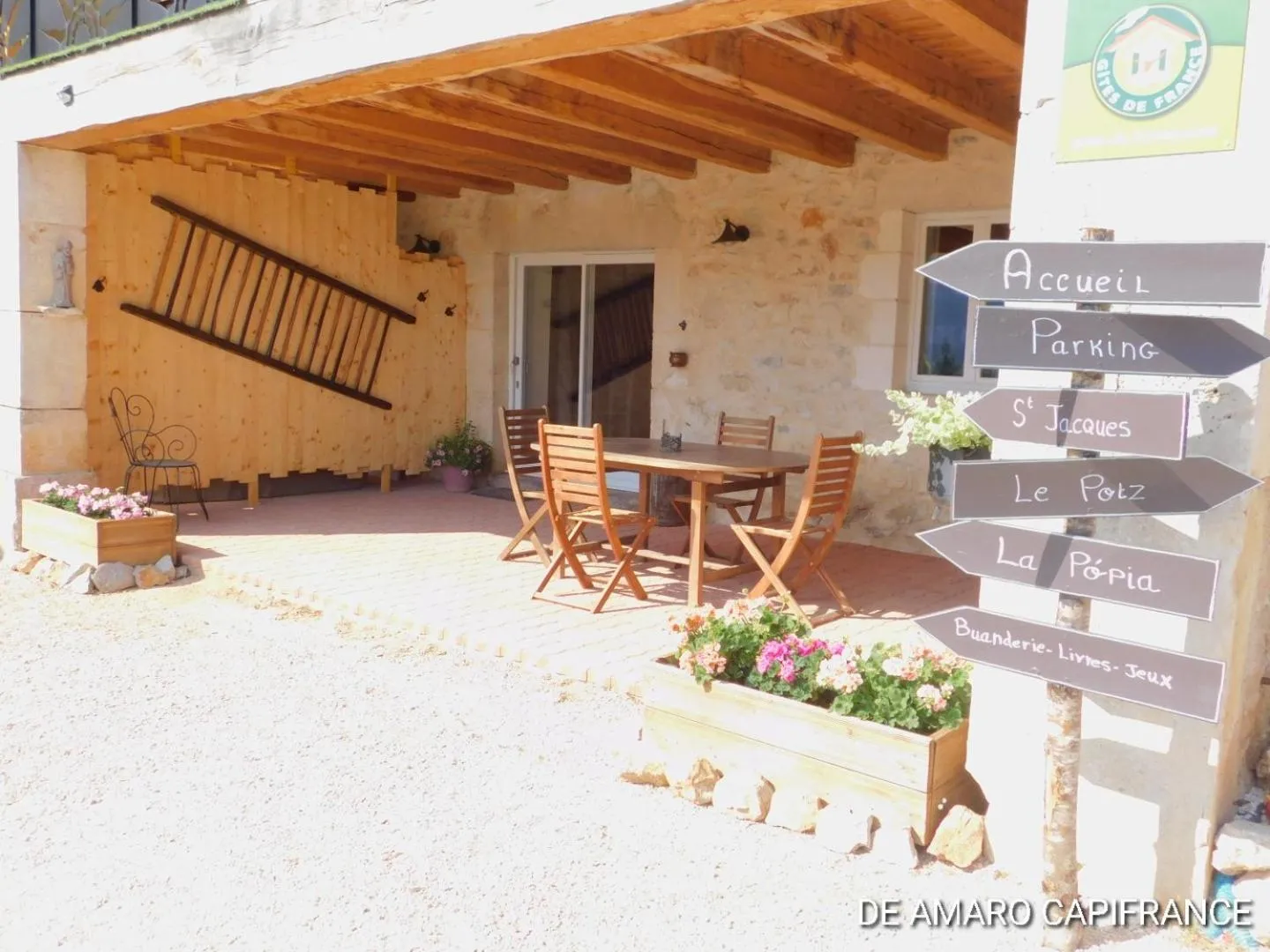 Patio in Le Puits de Garival