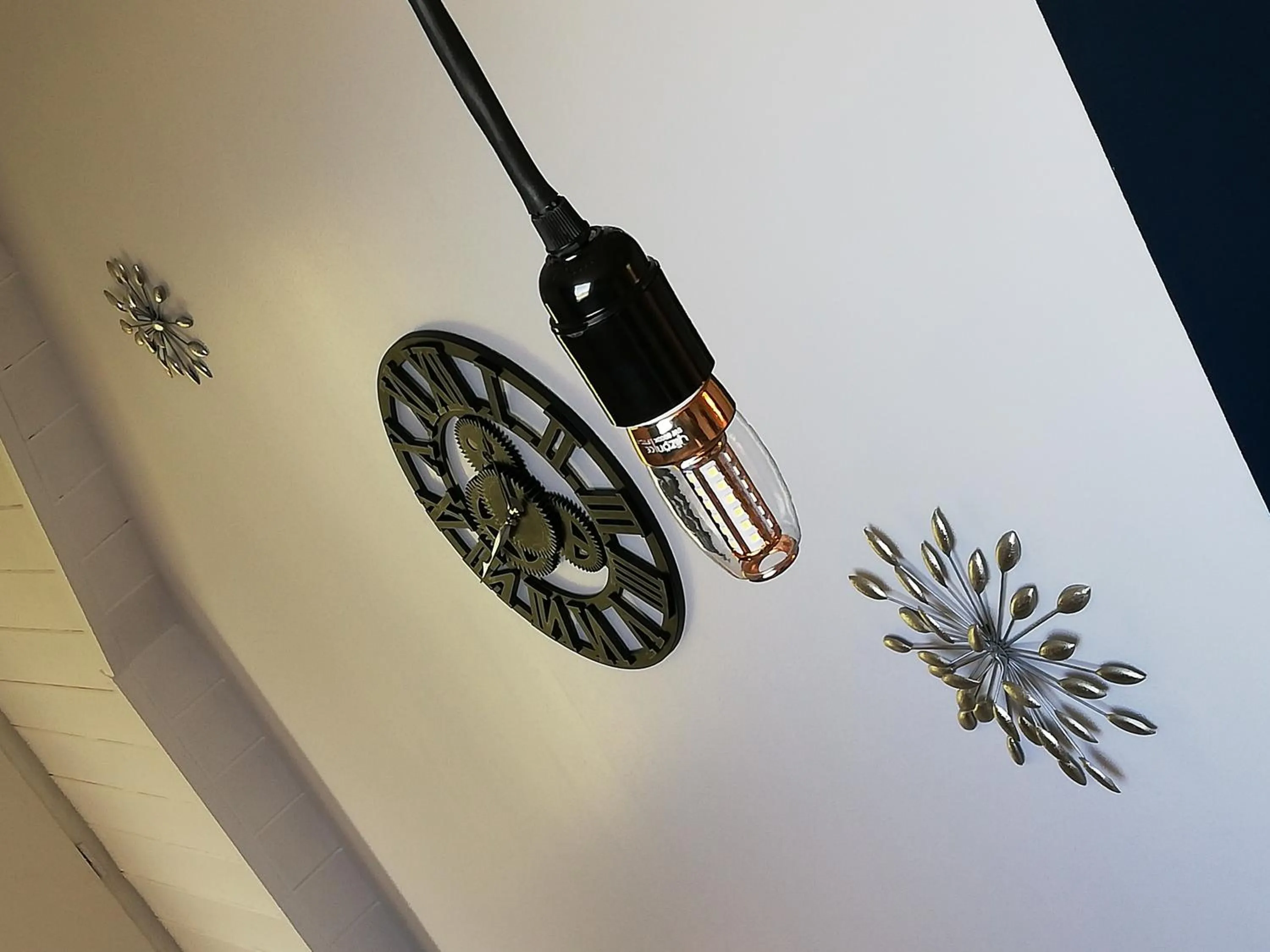 Decorative detail in Le Puits de Garival