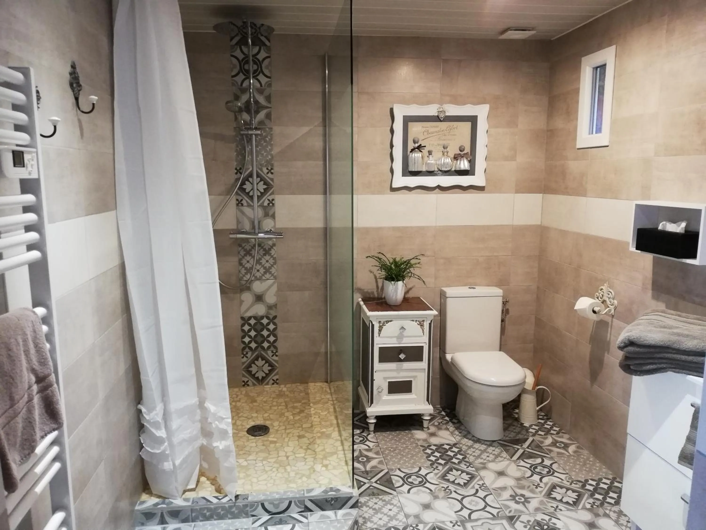 Bathroom in Le Puits de Garival