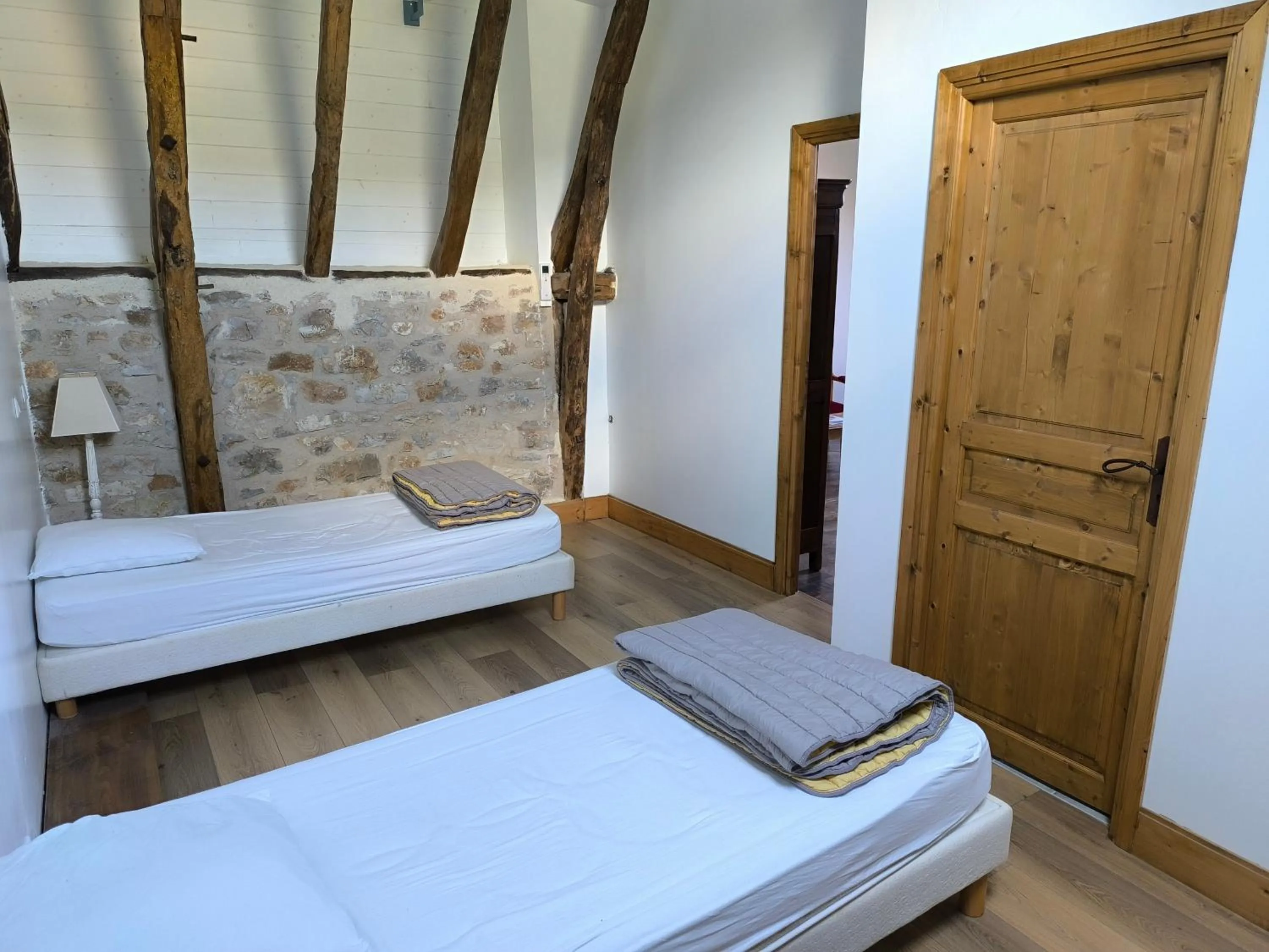 Bedroom, Bed in Le Puits de Garival