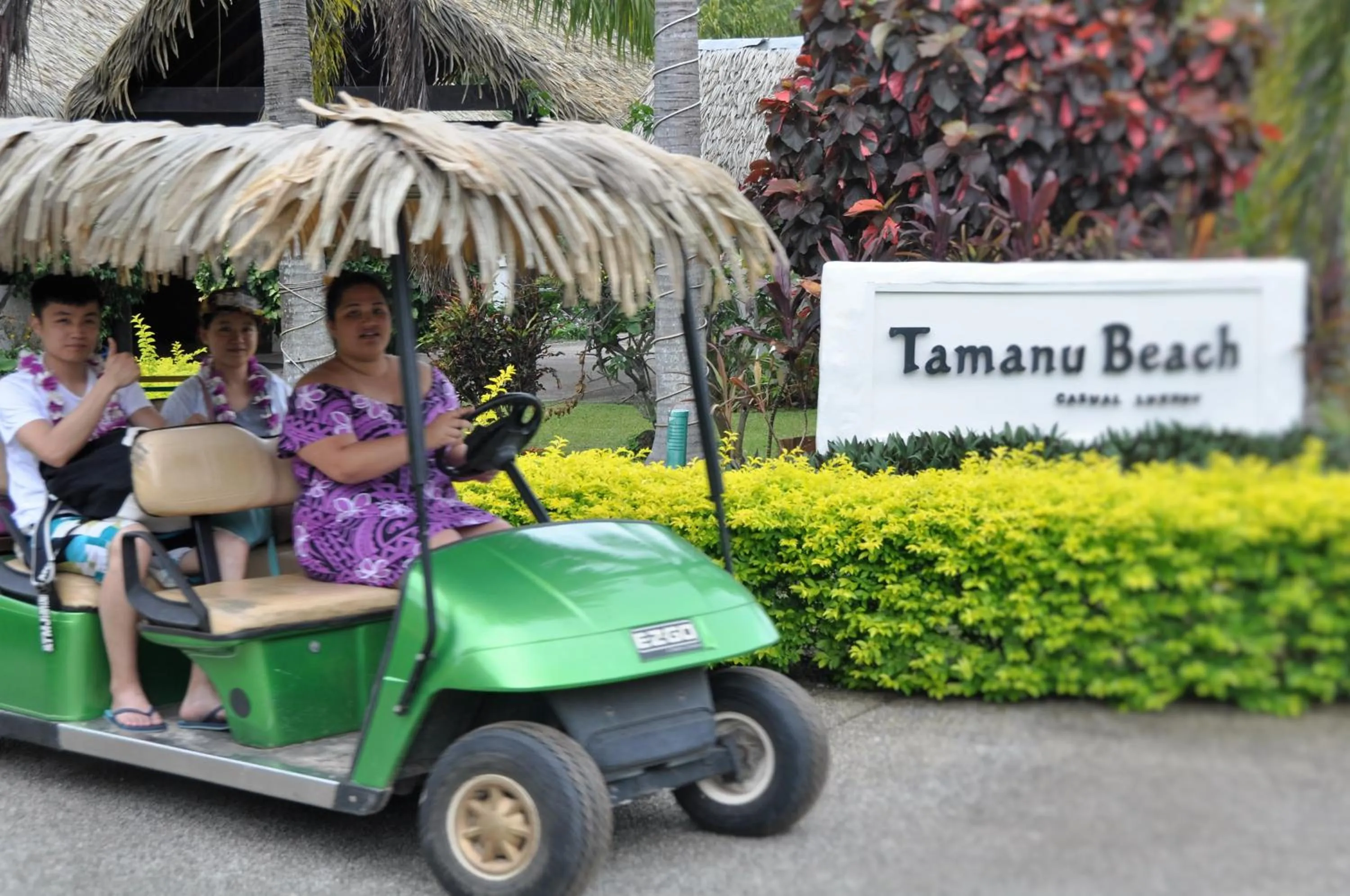 Guests in Tamanu Beach