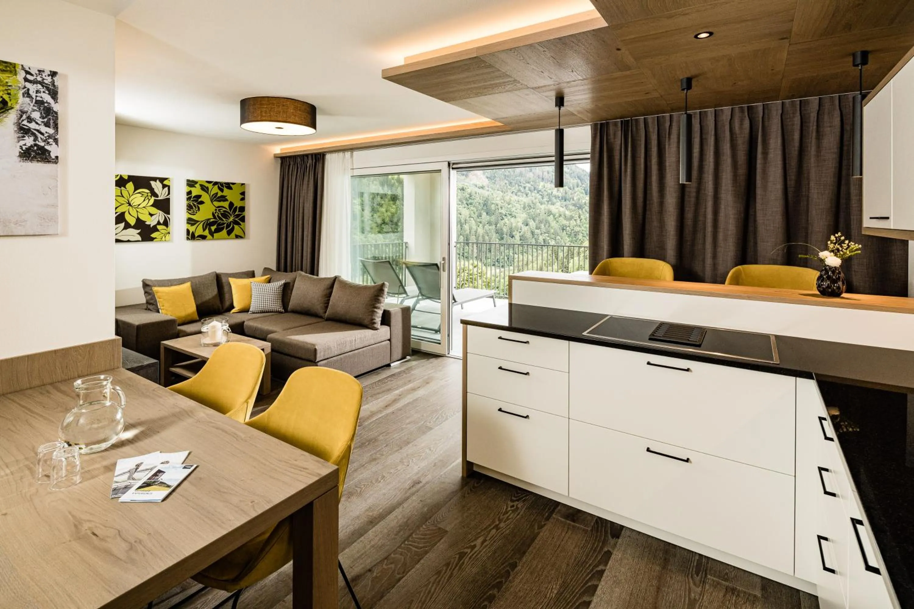 Dining area in Panorama Residence Saltauserhof Resort