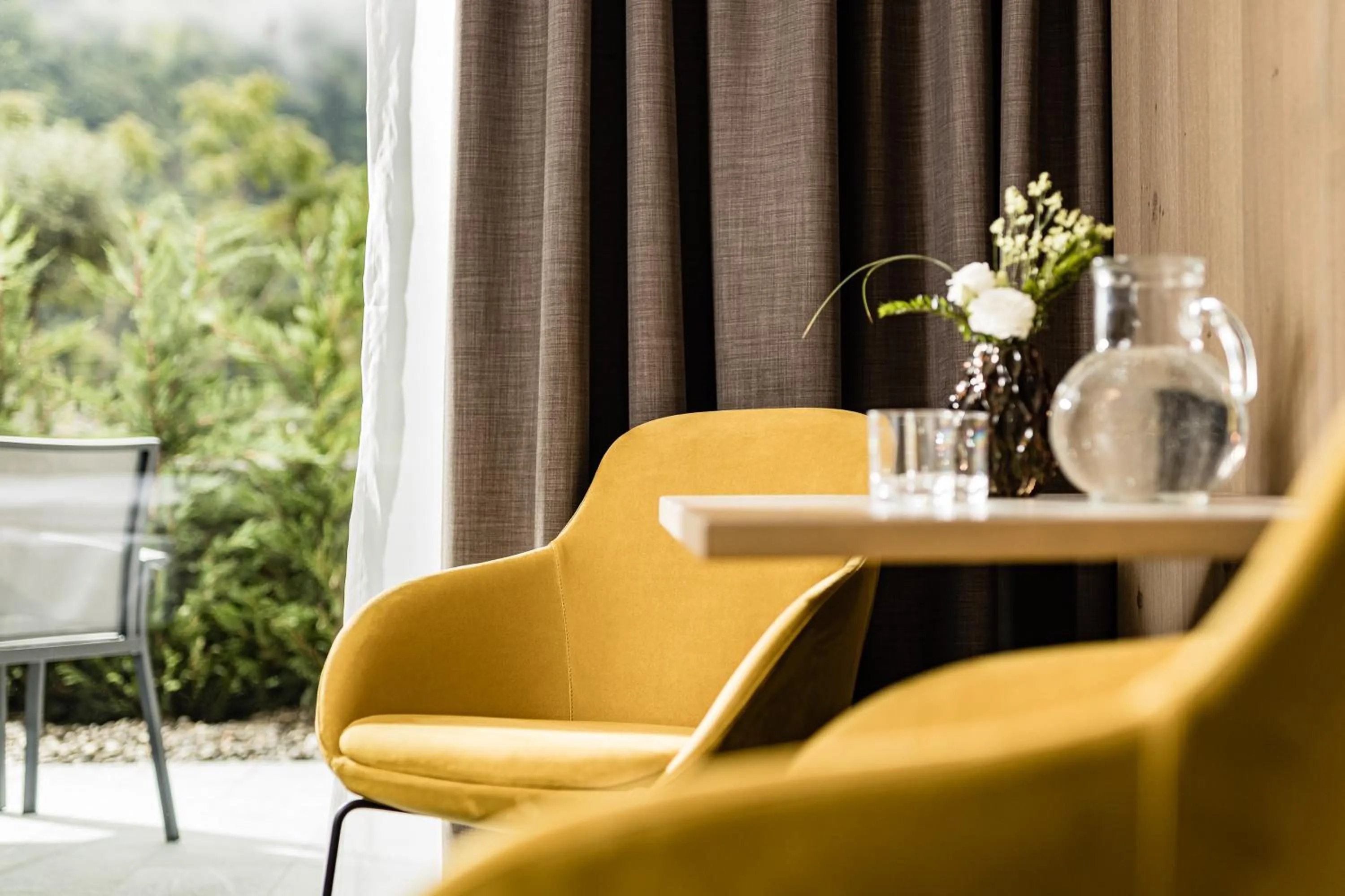 Lounge or bar in Panorama Residence Saltauserhof Resort