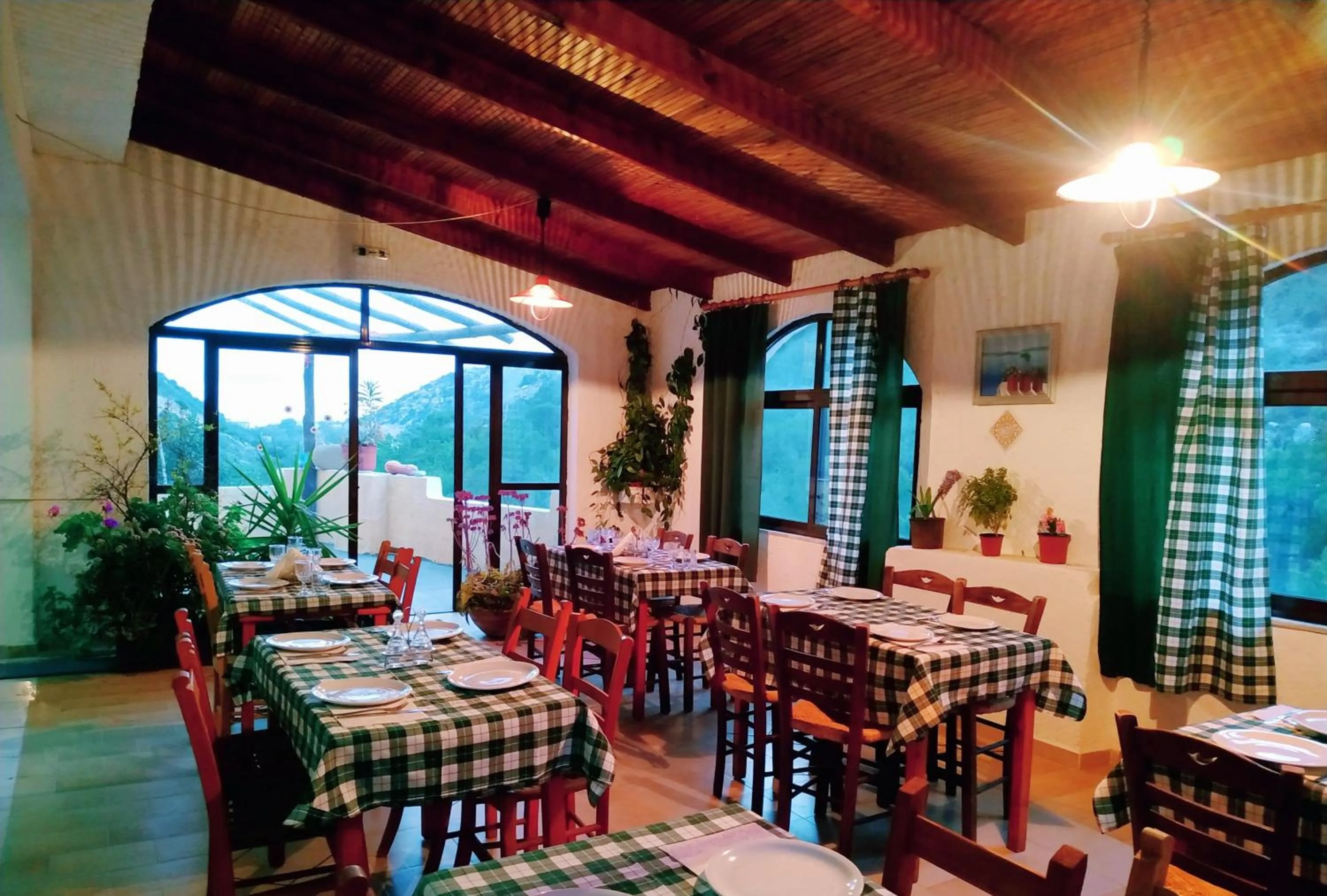 Restaurant/places to eat in Oleander's Garden Traditional Cretan Cottage