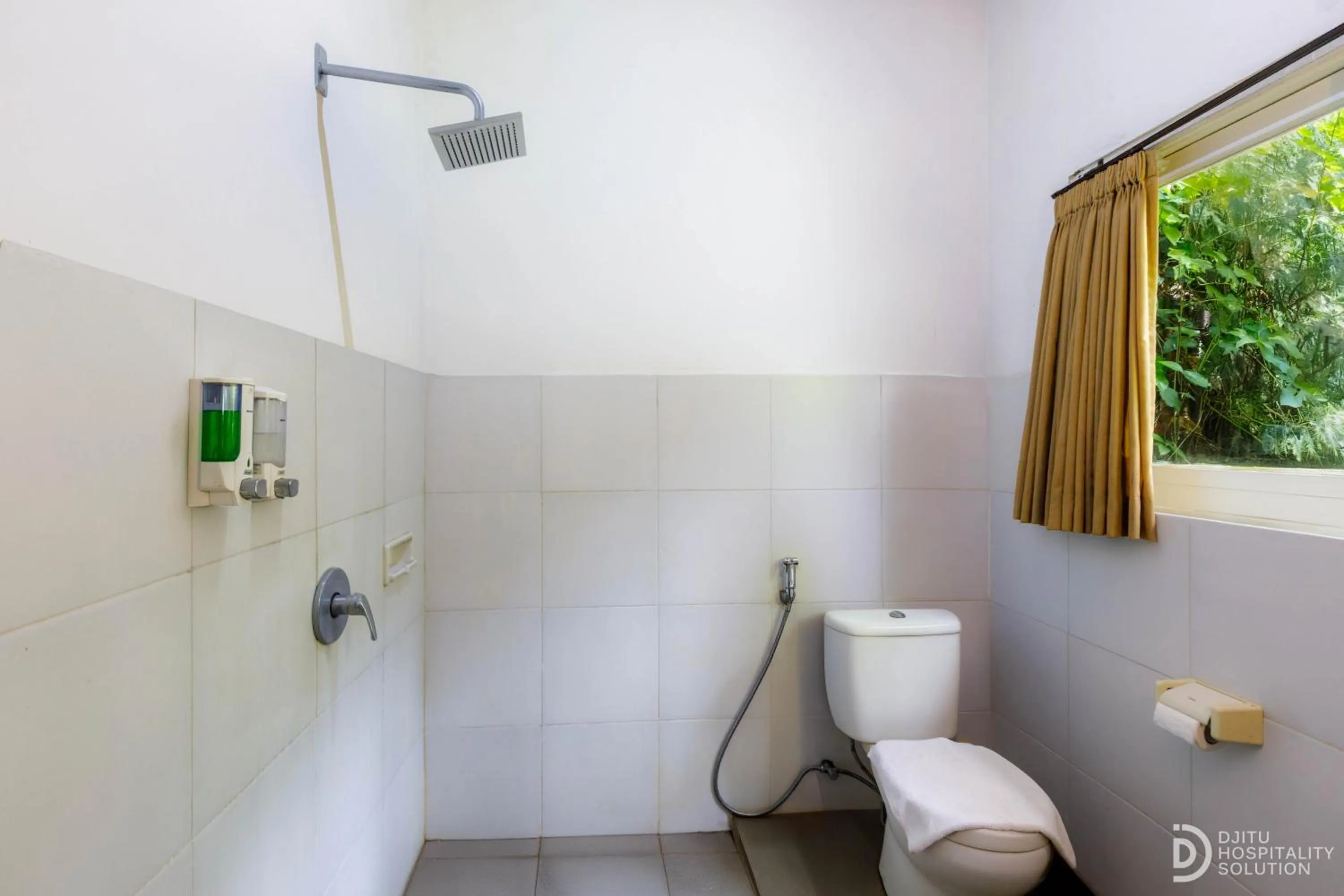 Bathroom in Taman Indrakila
