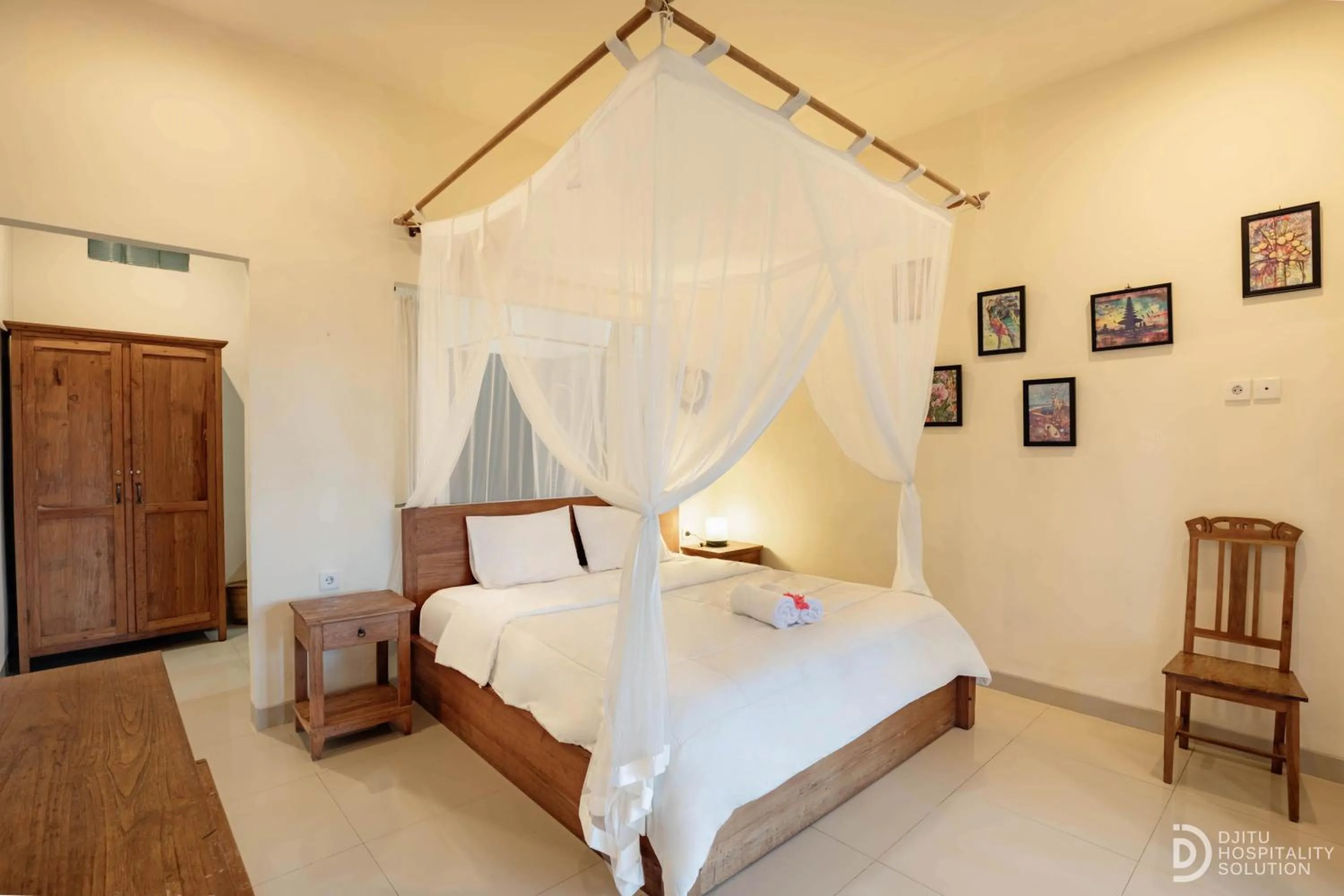 Bedroom, Bed in Taman Indrakila