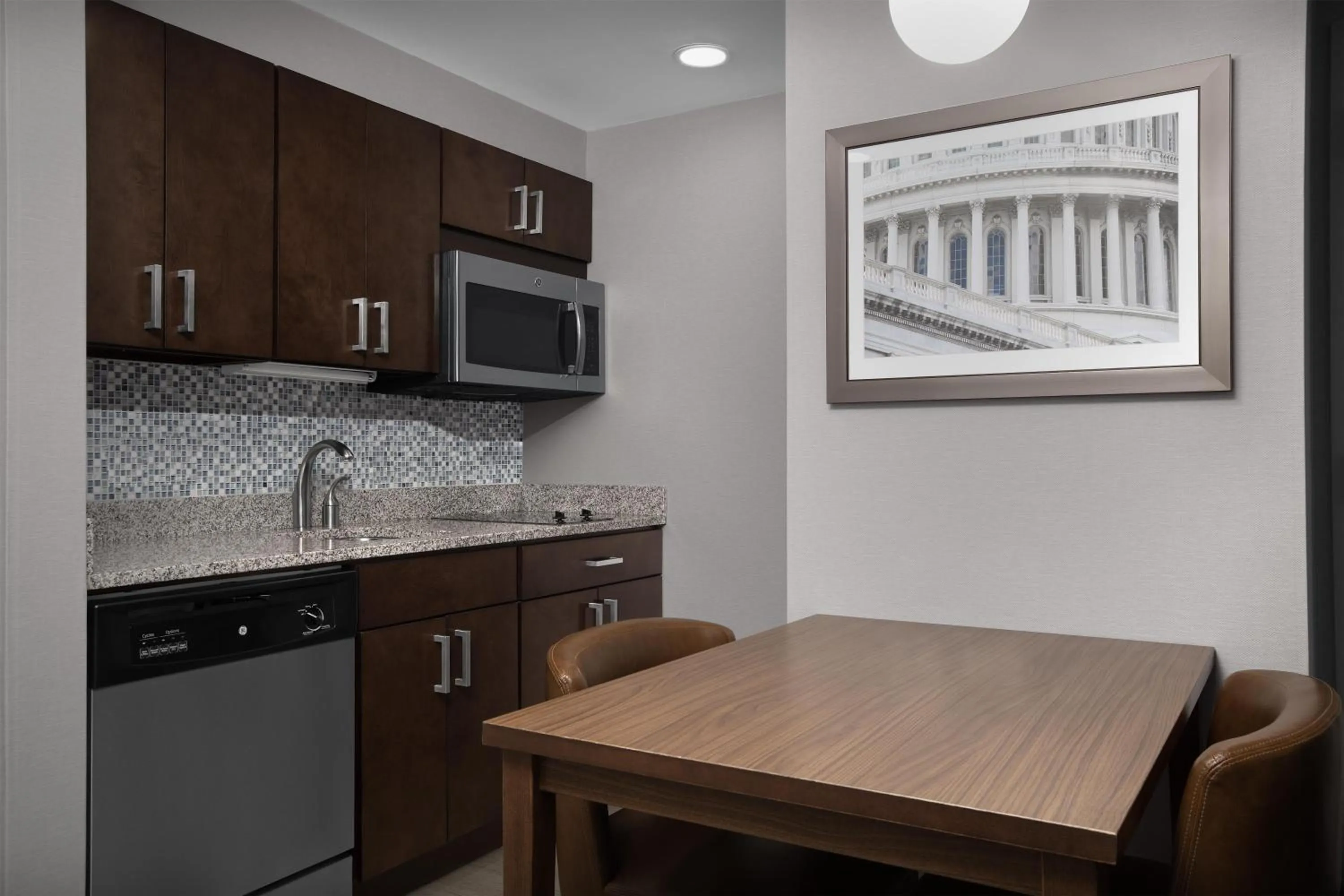 Kitchen or kitchenette in Homewood Suites by Hilton Washington DC NoMa Union Station