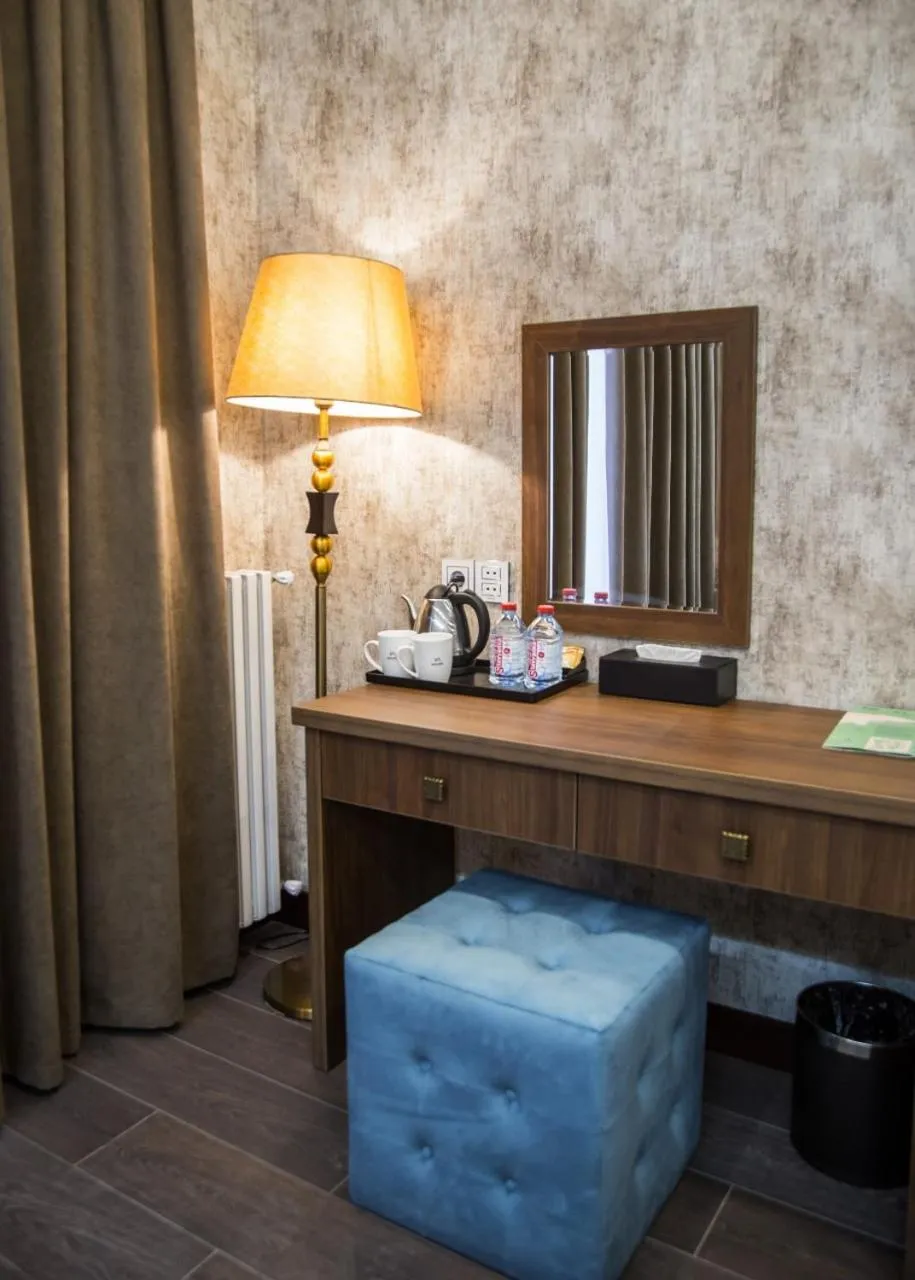 Living room in Macara Sheki City Hotel