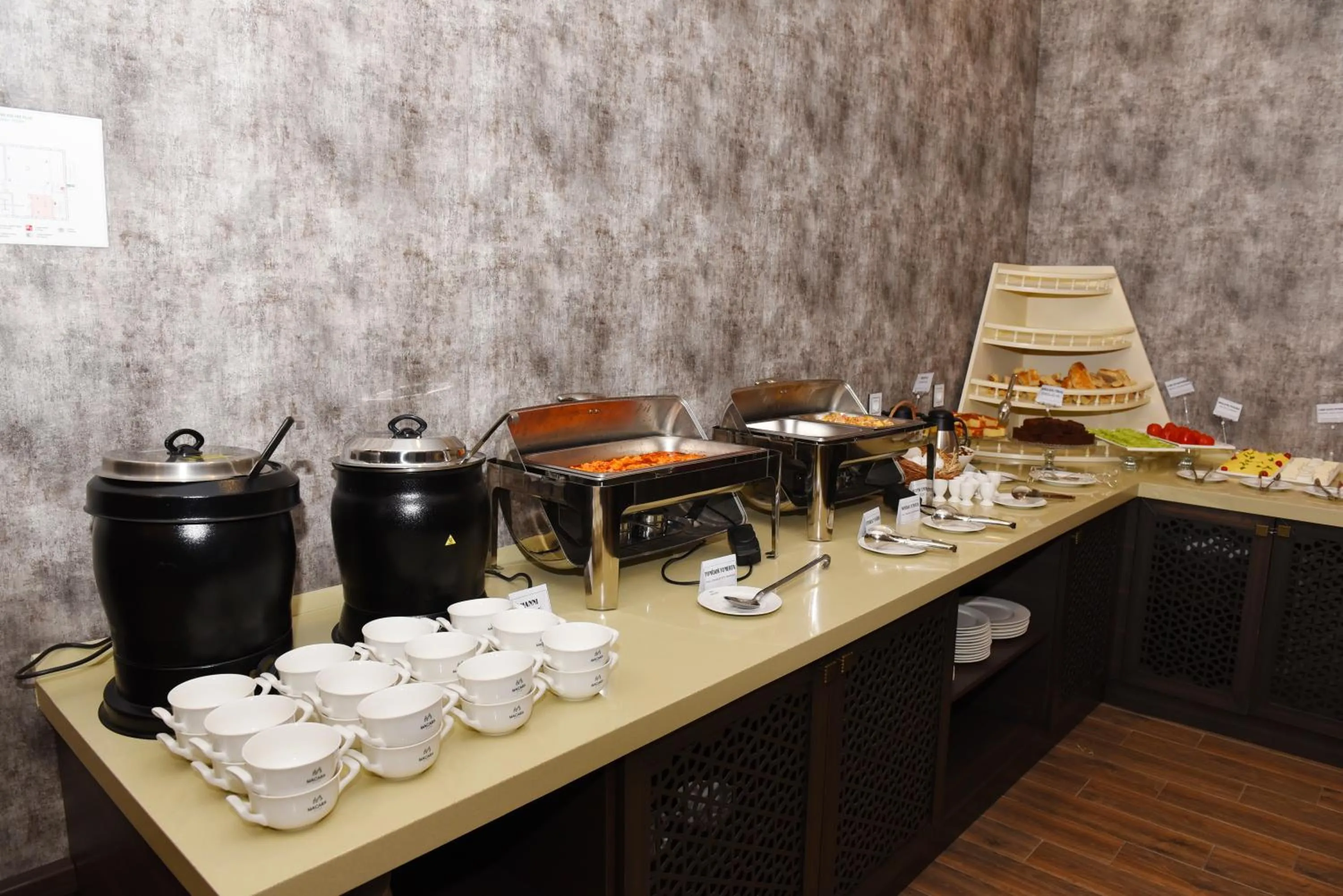 Breakfast in Macara Sheki City Hotel