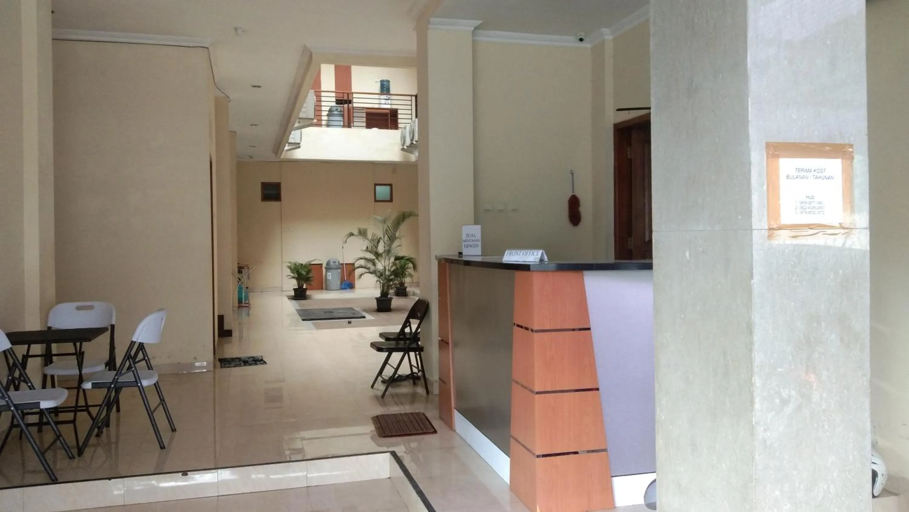 Facade/entrance in Residence Duksina 2 By SHM