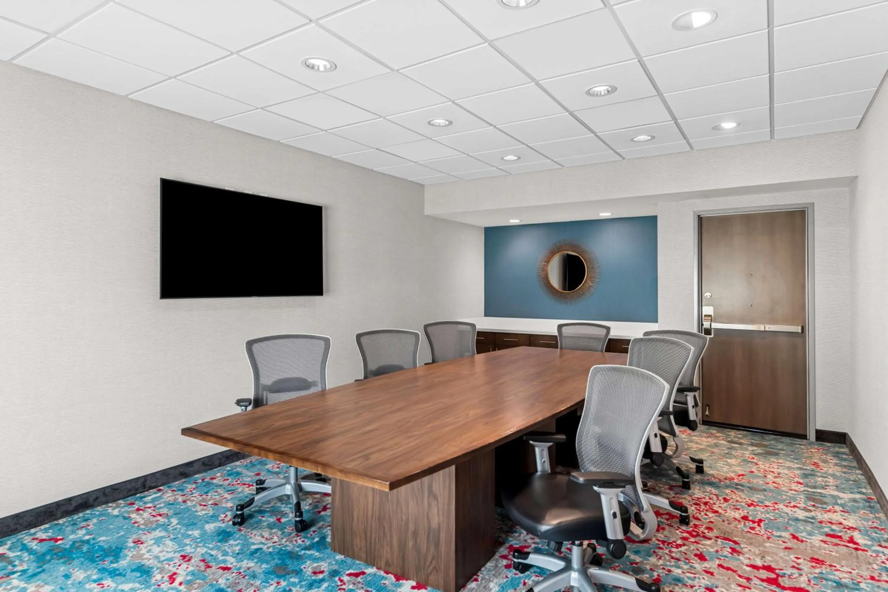 Meeting/conference room in Hampton Inn & Suites Dallas - Farmers Branch